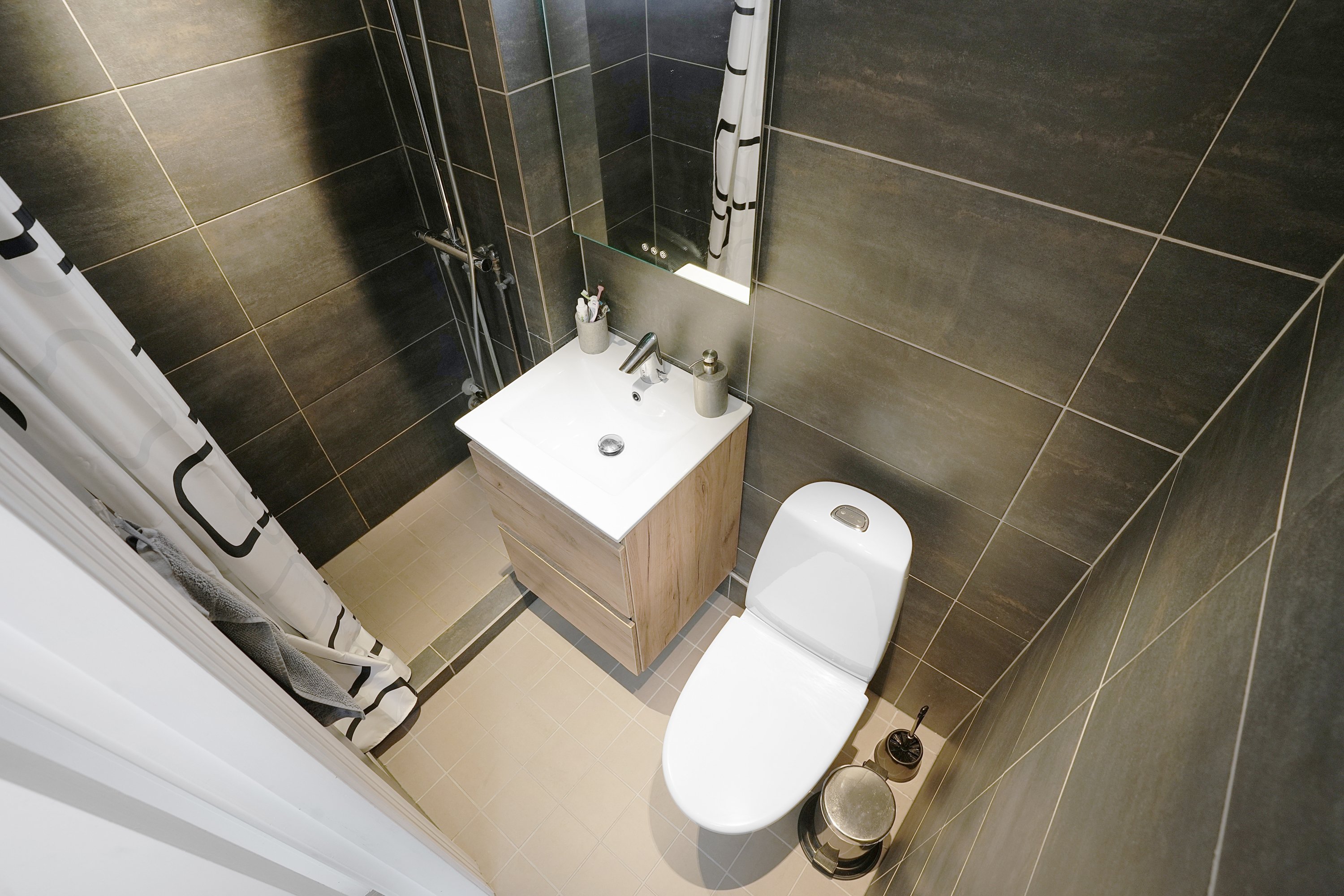 Fremhævet badeværelse billede i fuldskærmstilstand. Billede af Vigerslevvej 305, 1. tv., 2500 Valby