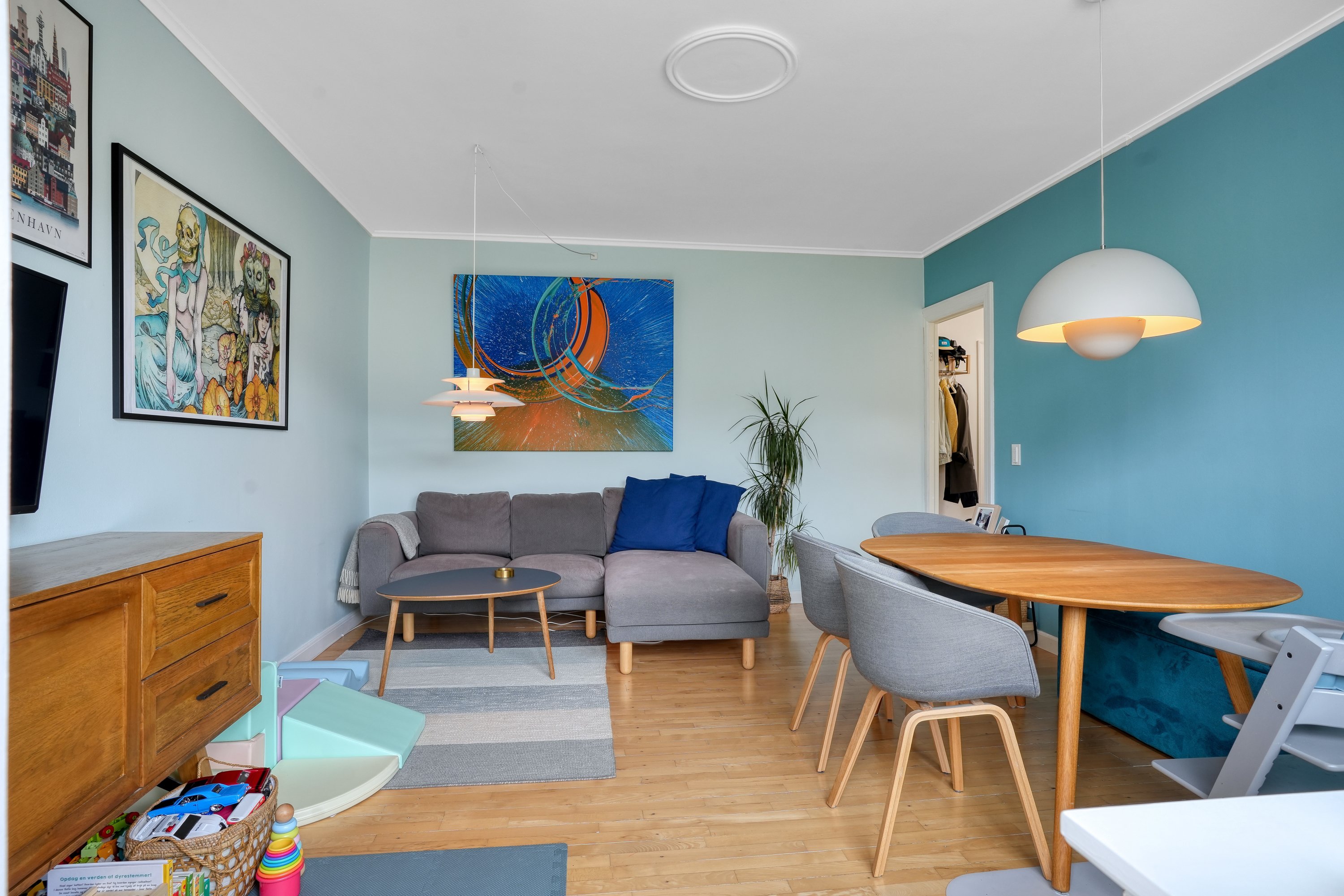 Fremhævet stue billede i fuldskærmstilstand. Billede af Vigerslevvej 305, 1. tv., 2500 Valby