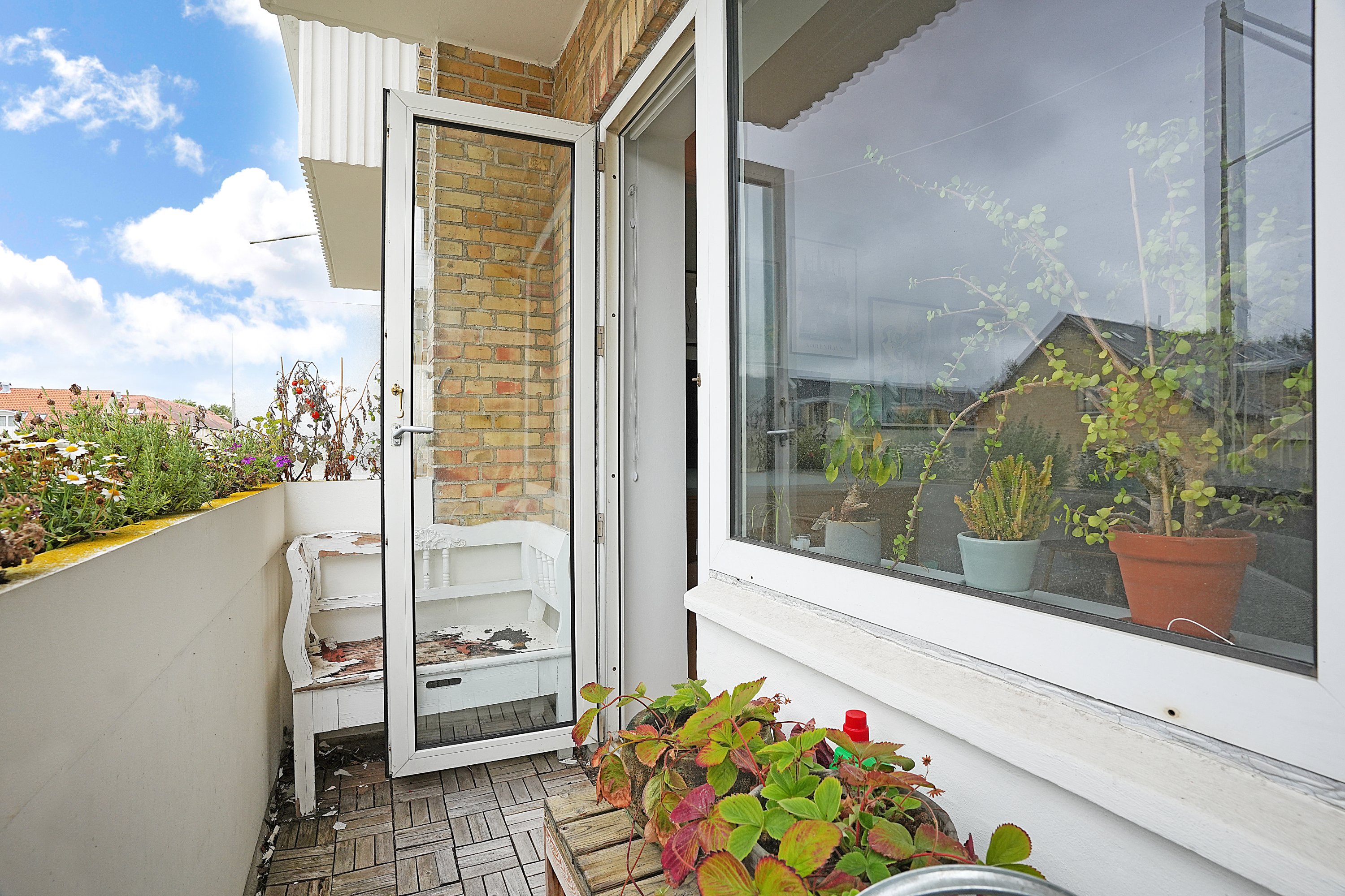 Fremhævet altan billede i fuldskærmstilstand. Billede af Vigerslevvej 305, 1. tv., 2500 Valby