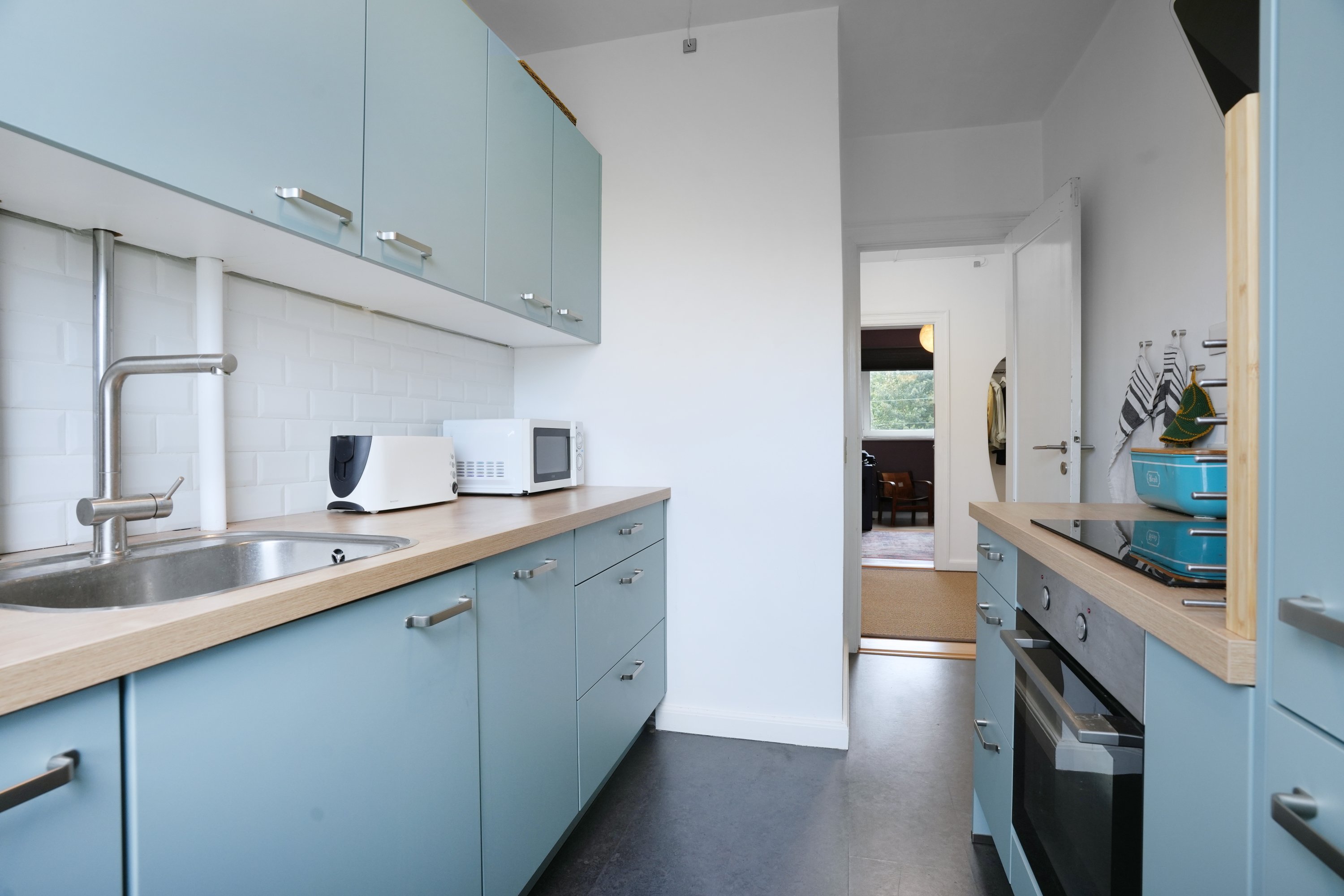 Fremhævet køkken billede i fuldskærmstilstand. Billede af Vigerslevvej 305, 1. tv., 2500 Valby