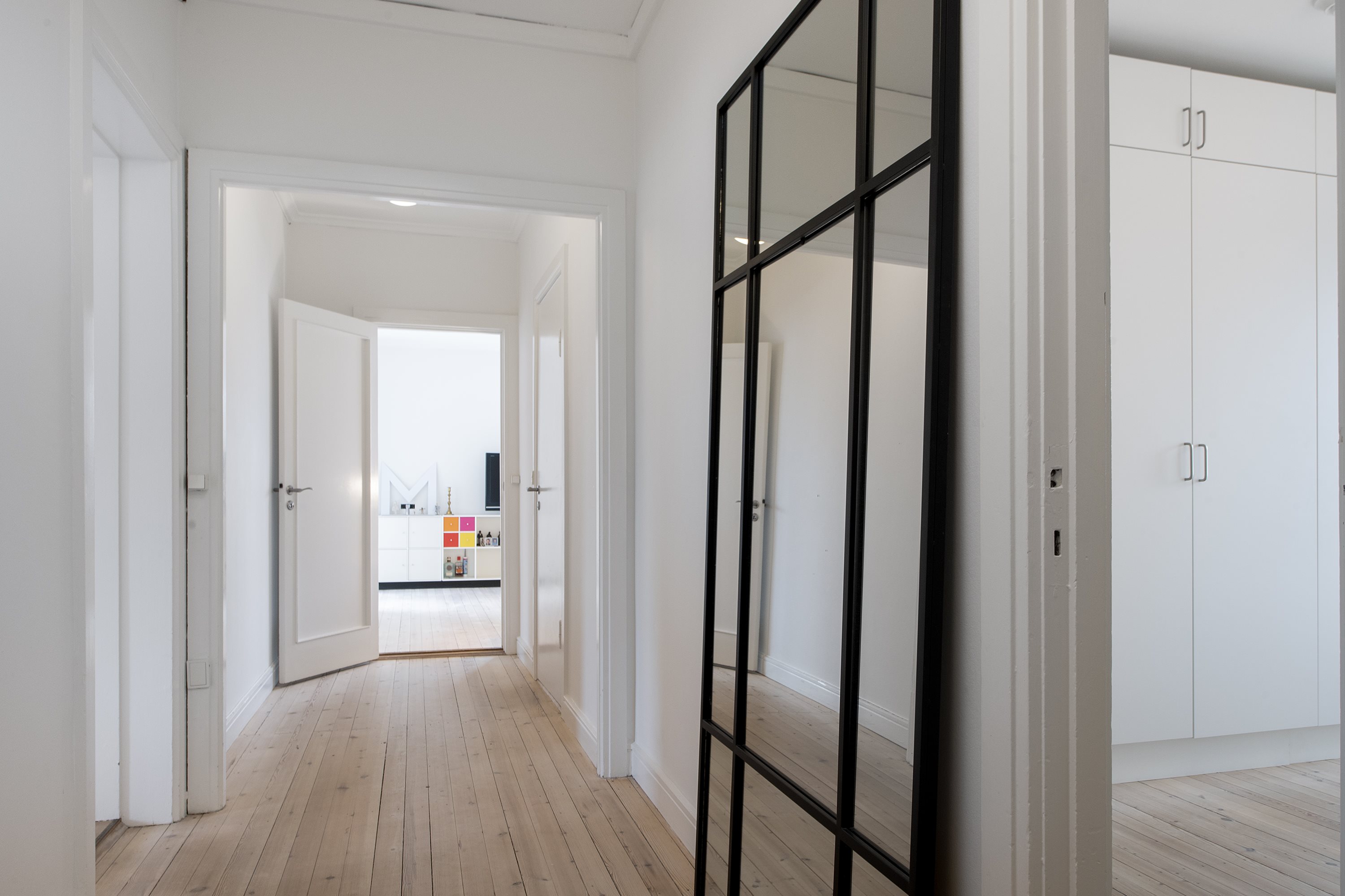 Fremhævet  billede i fuldskærmstilstand. Billede af Strandvejen 215, 2. tv., 2900 Hellerup