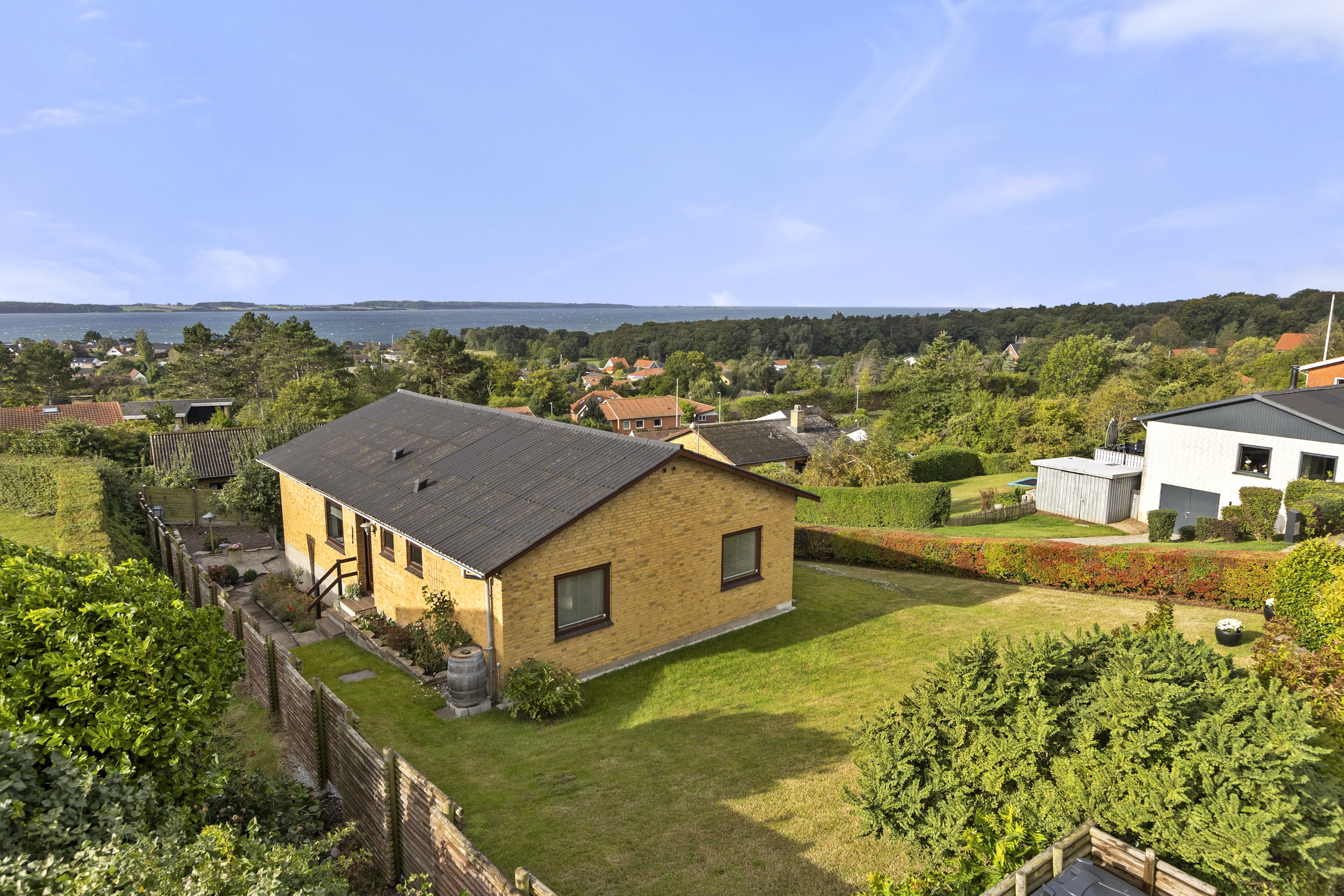 Fremhævet ejendommen billede i fuldskærmstilstand. Billede af Bøgebakken 10, 4400 Kalundborg