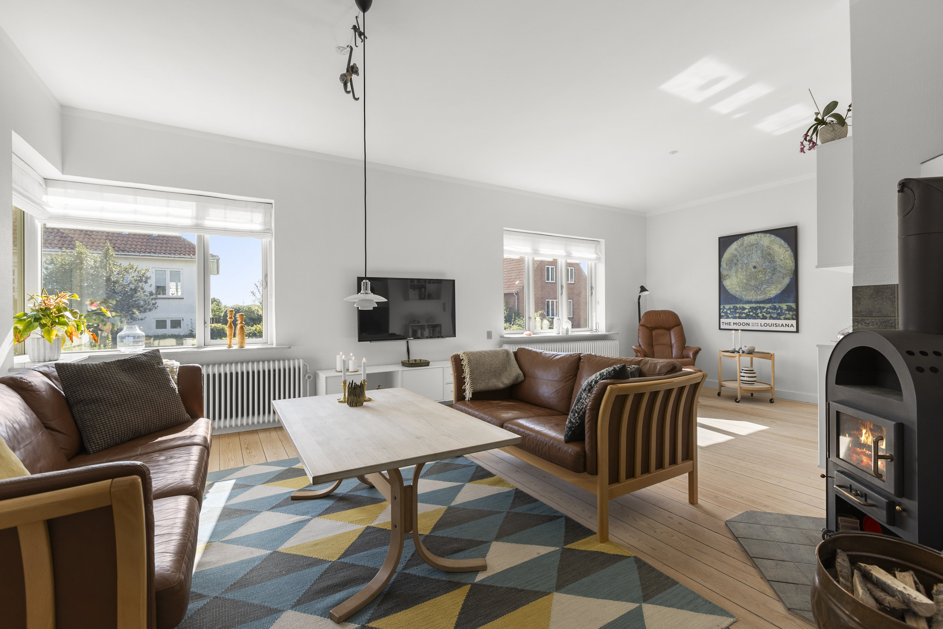 Fremhævet stue billede i fuldskærmstilstand. Billede af Lundemarken 42, 4400 Kalundborg