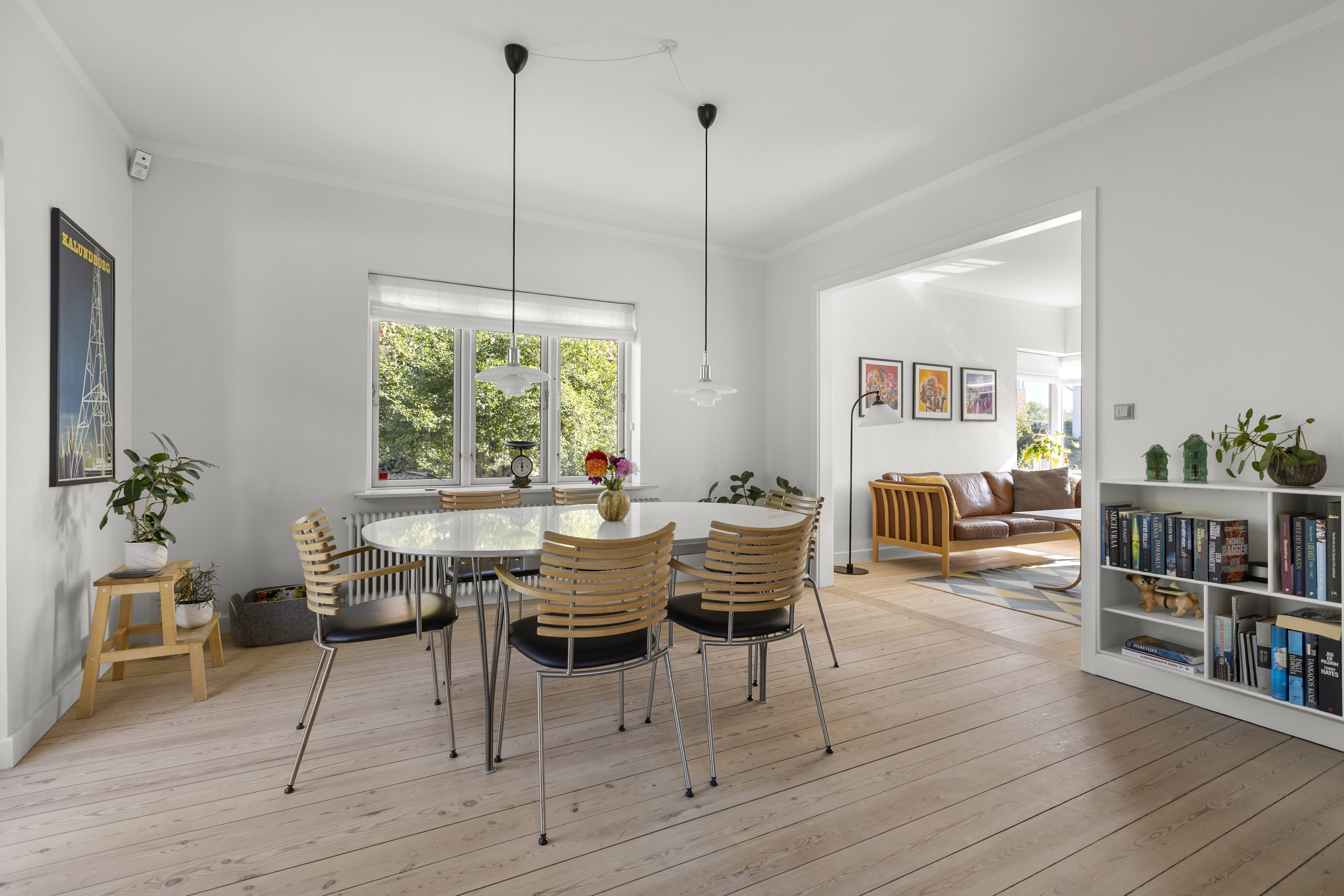 Fremhævet stue billede i fuldskærmstilstand. Billede af Lundemarken 42, 4400 Kalundborg