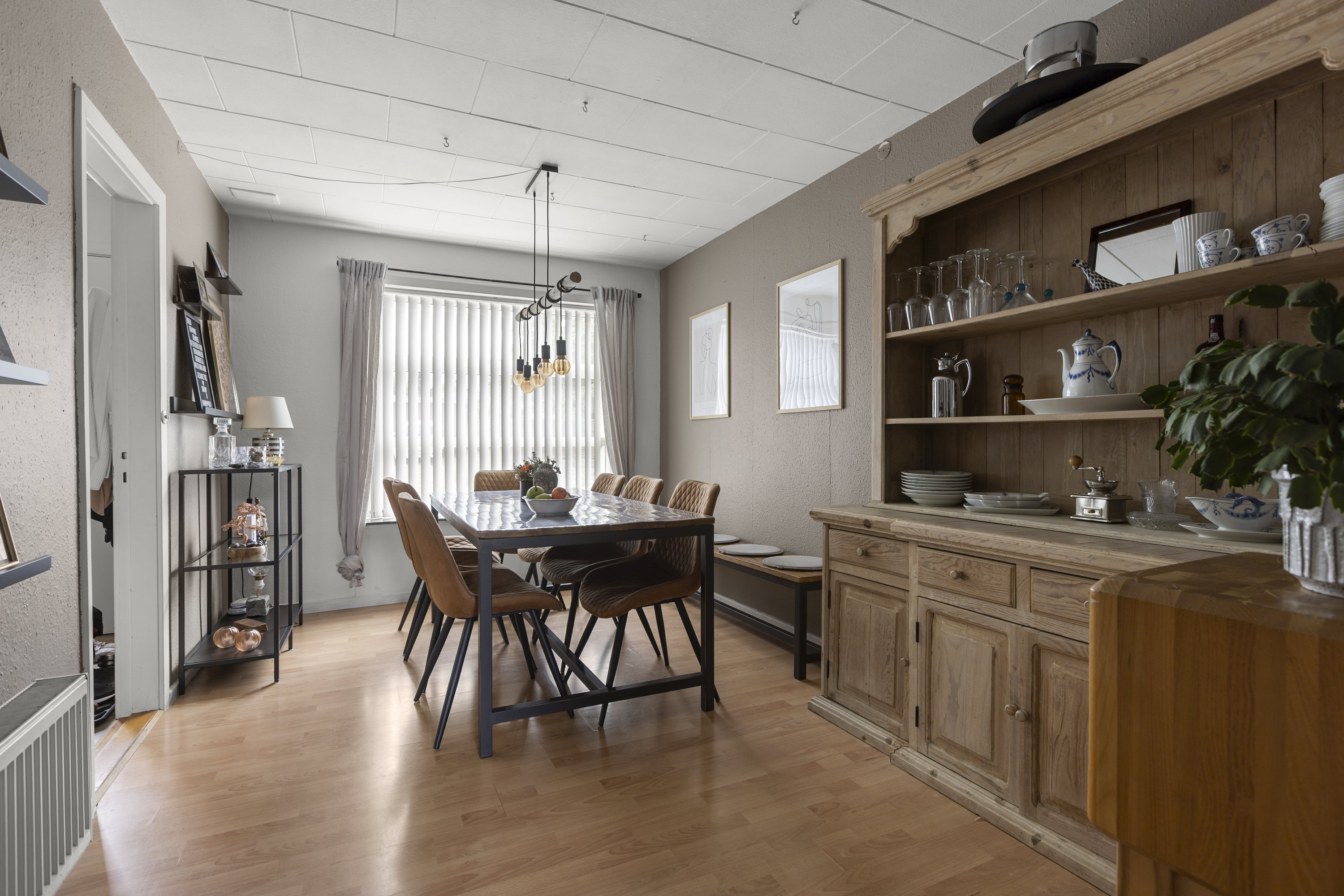 Fremhævet stue billede i fuldskærmstilstand. Billede af Parcelvej 17, 4470 Svebølle