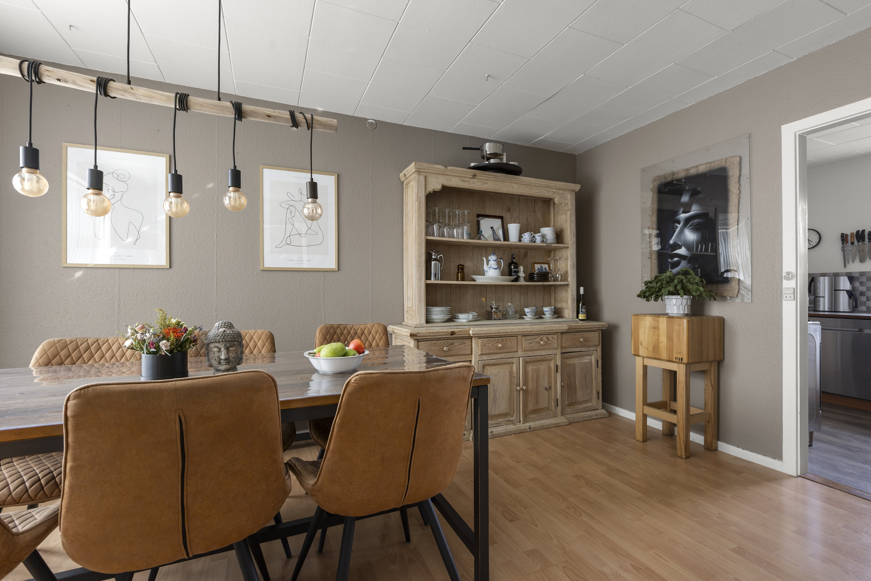 Fremhævet stue billede i fuldskærmstilstand. Billede af Parcelvej 17, 4470 Svebølle