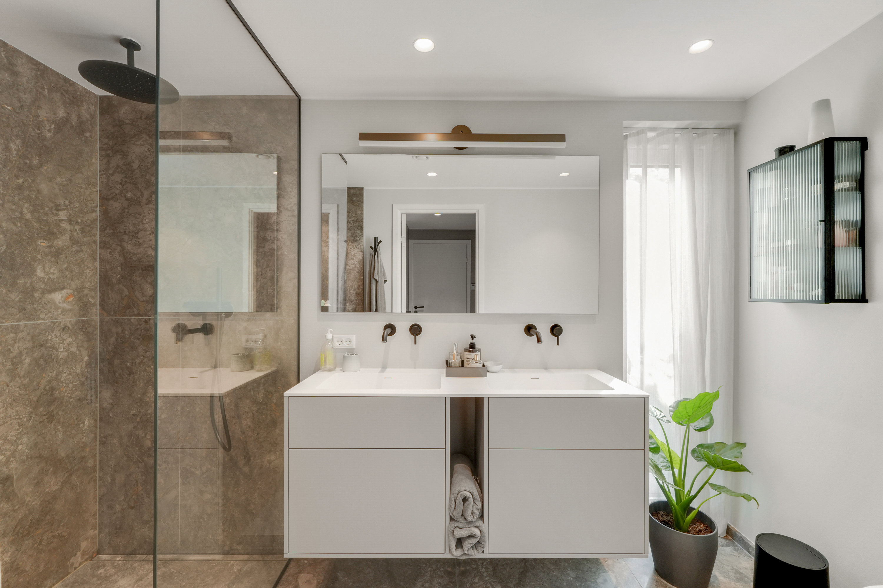 Fremhævet andet billede i fuldskærmstilstand. Billede af Skovshovedvej 23B, 2920 Charlottenlund