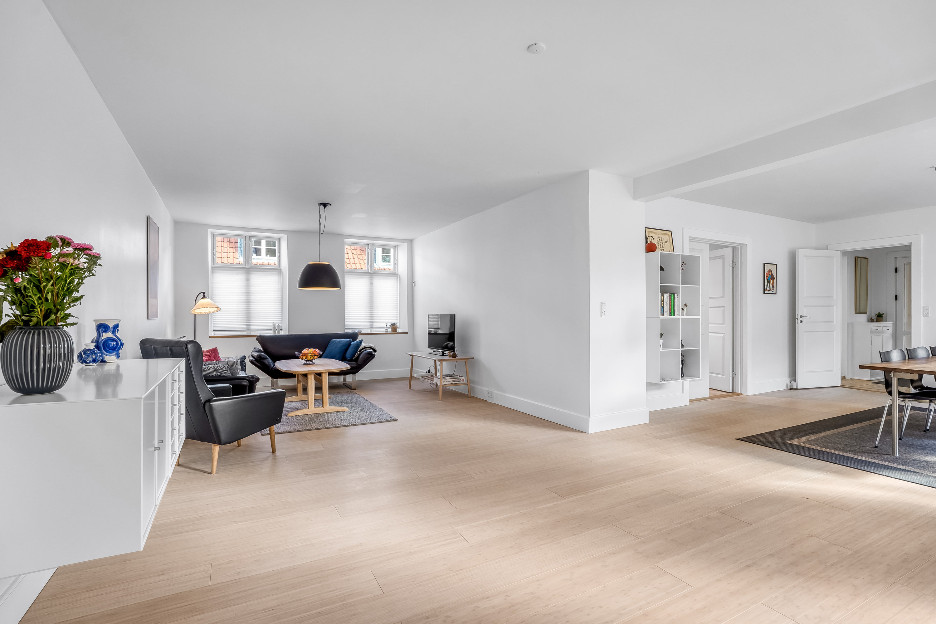 Fremhævet stue billede i fuldskærmstilstand. Billede af Nørregade 8, 4800 Nykøbing F