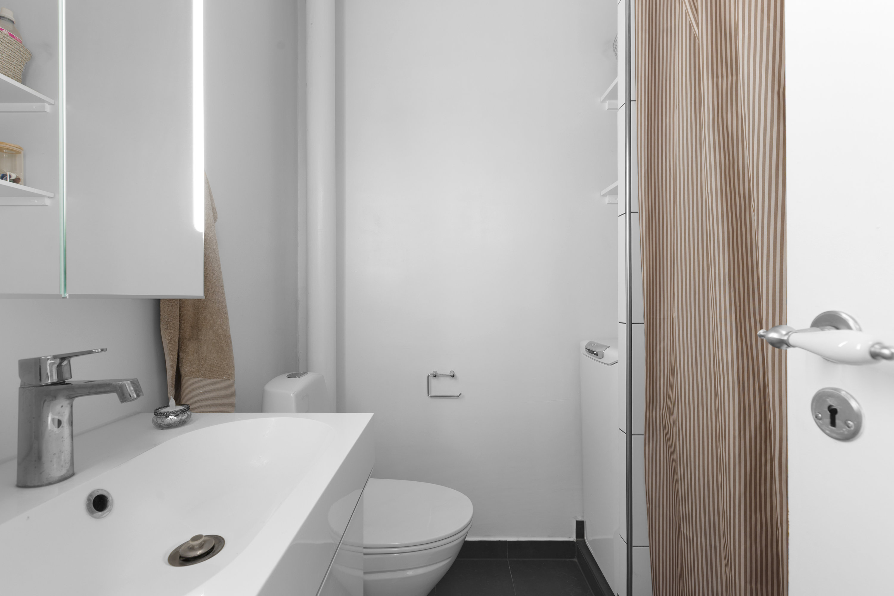 Fremhævet badeværelse billede i fuldskærmstilstand. Billede af Byskov Alle 38, 3. mf., 4200 Slagelse