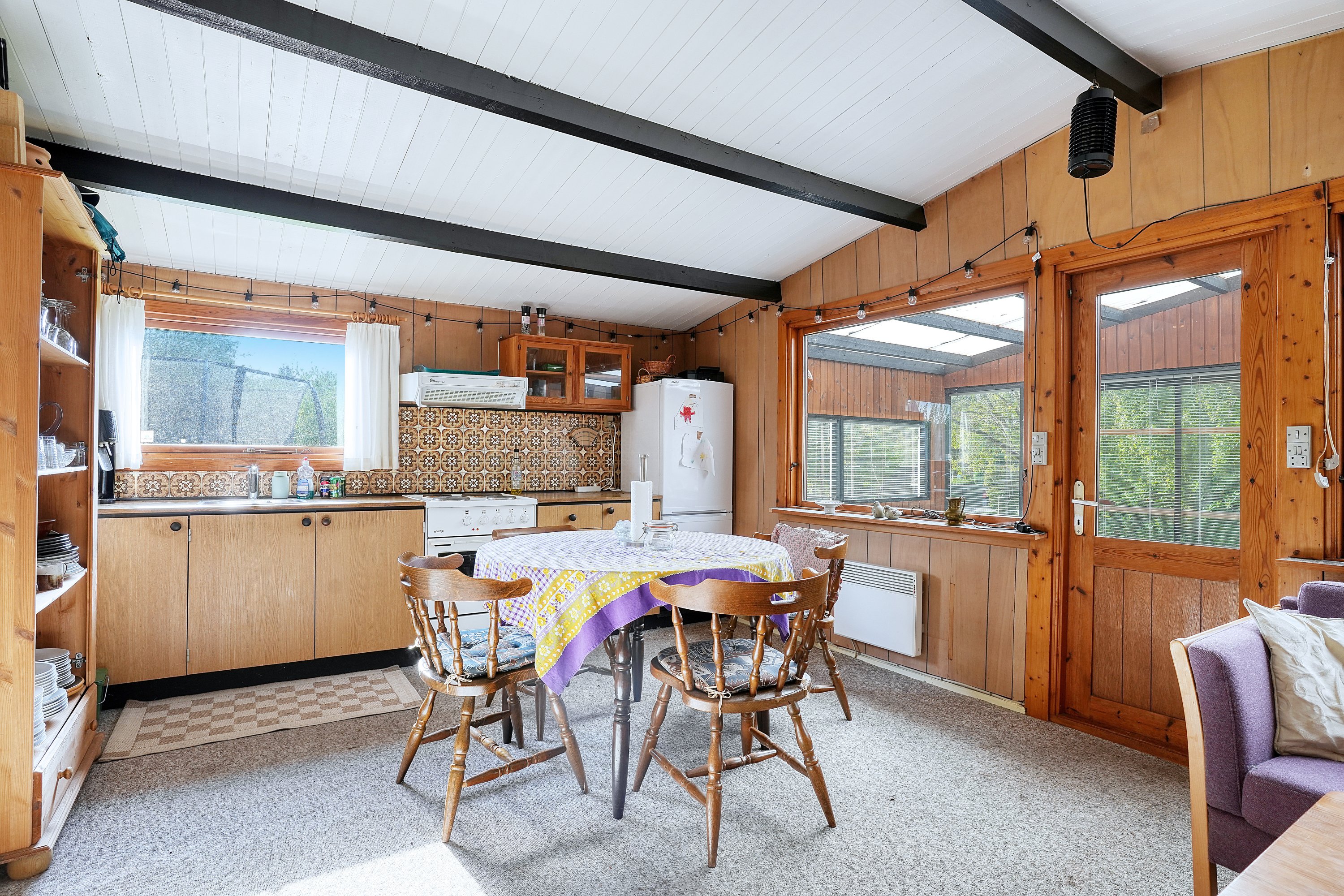 Fremhævet køkken billede i fuldskærmstilstand. Billede af Søbovej 1, Kulhuse, 3630 Jægerspris