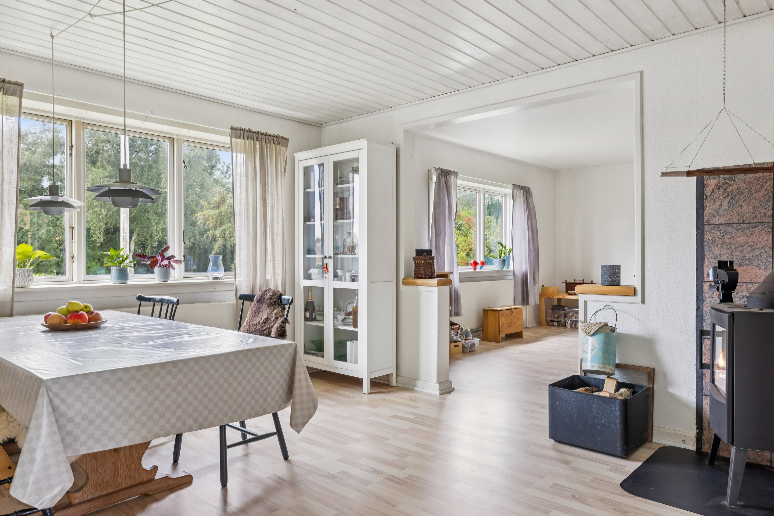 Fremhævet stue billede i fuldskærmstilstand. Billede af Faaborgvej 16, 5854 Gislev