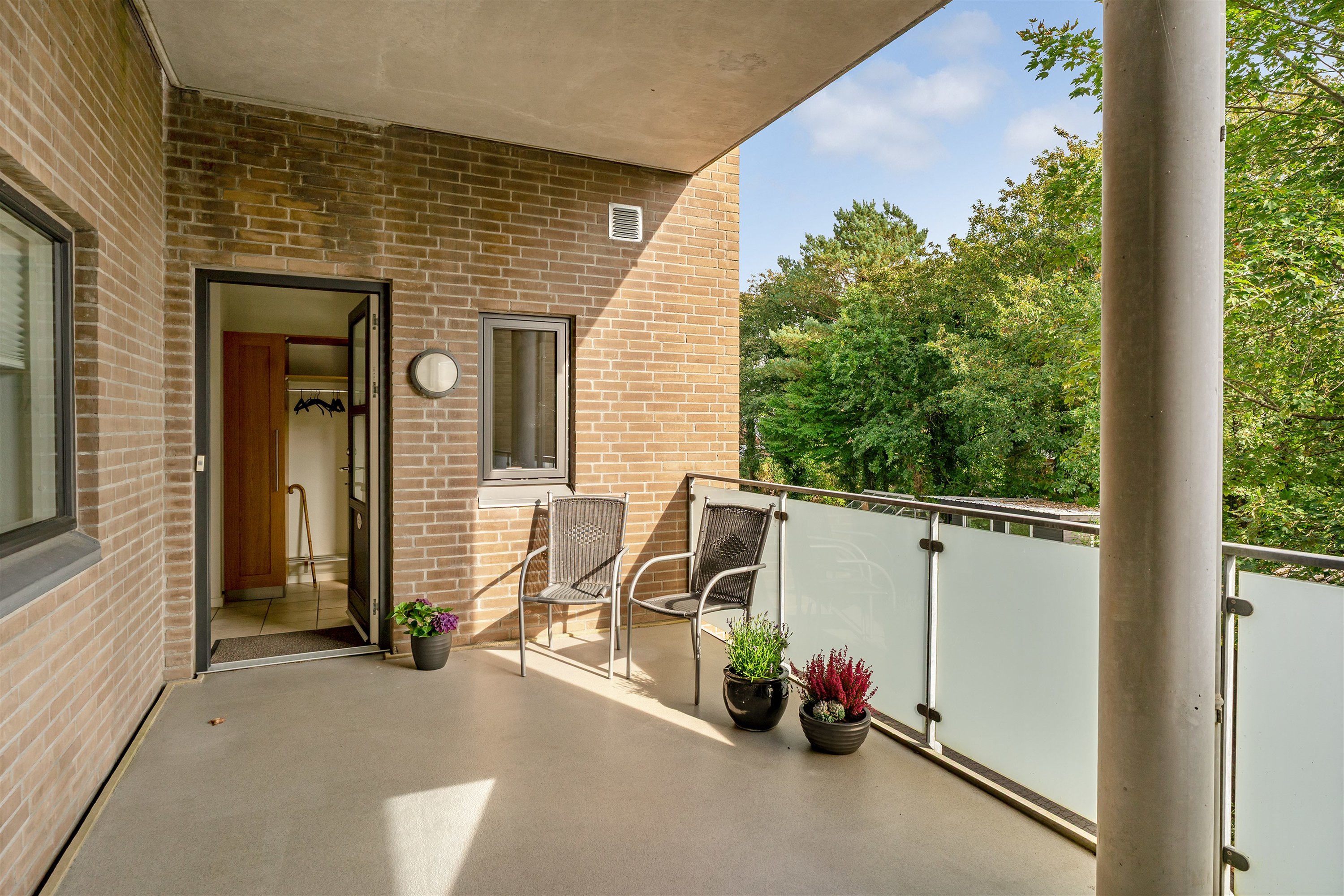 Fremhævet altan billede i fuldskærmstilstand. Billede af Hovedgaden 44C, 1. th., 7190 Billund