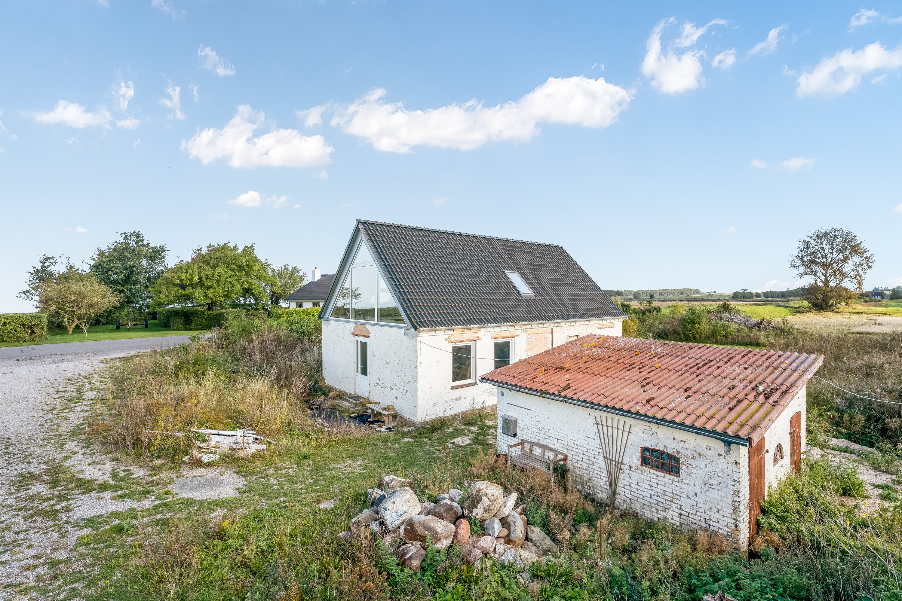 Fremhævet facade billede i fuldskærmstilstand. Billede af Dæmningsvej 9, Nørre Vedby, 4840 Nørre Alslev