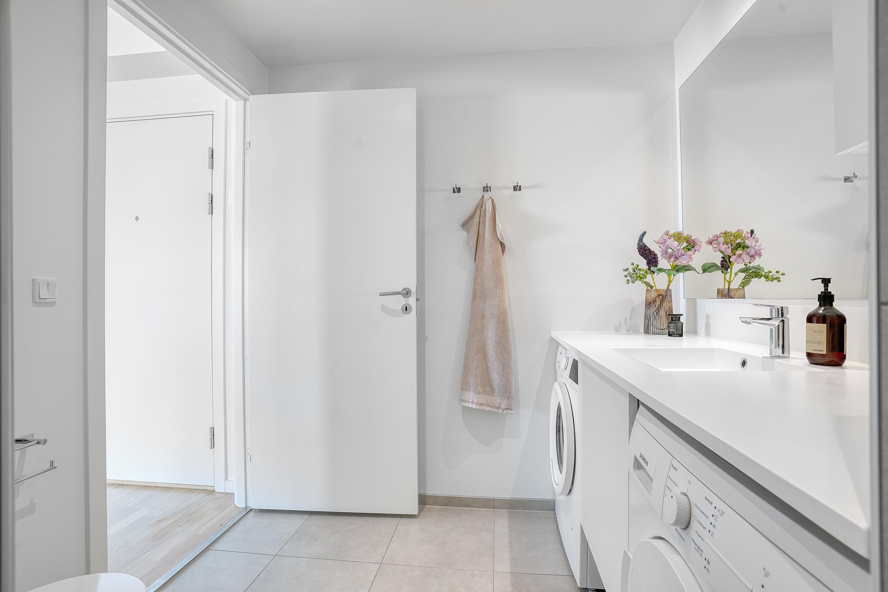 Fremhævet badeværelse billede i fuldskærmstilstand. Billede af Ingrid Marievej 20, 6. tv., 2500 Valby