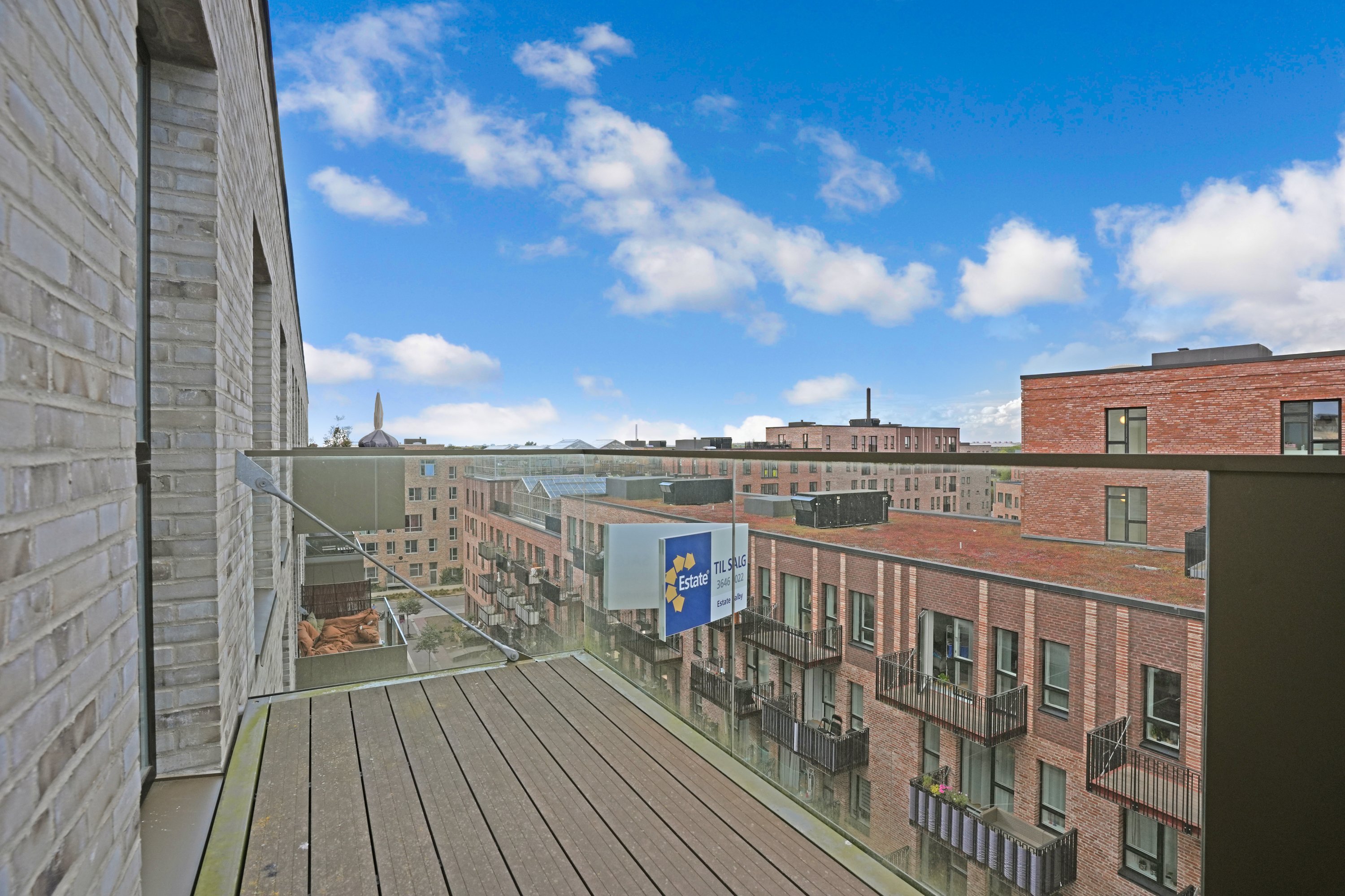 Miniaturebillede 1: altan. Billede af Ingrid Marievej 20, 6. tv., 2500 Valby