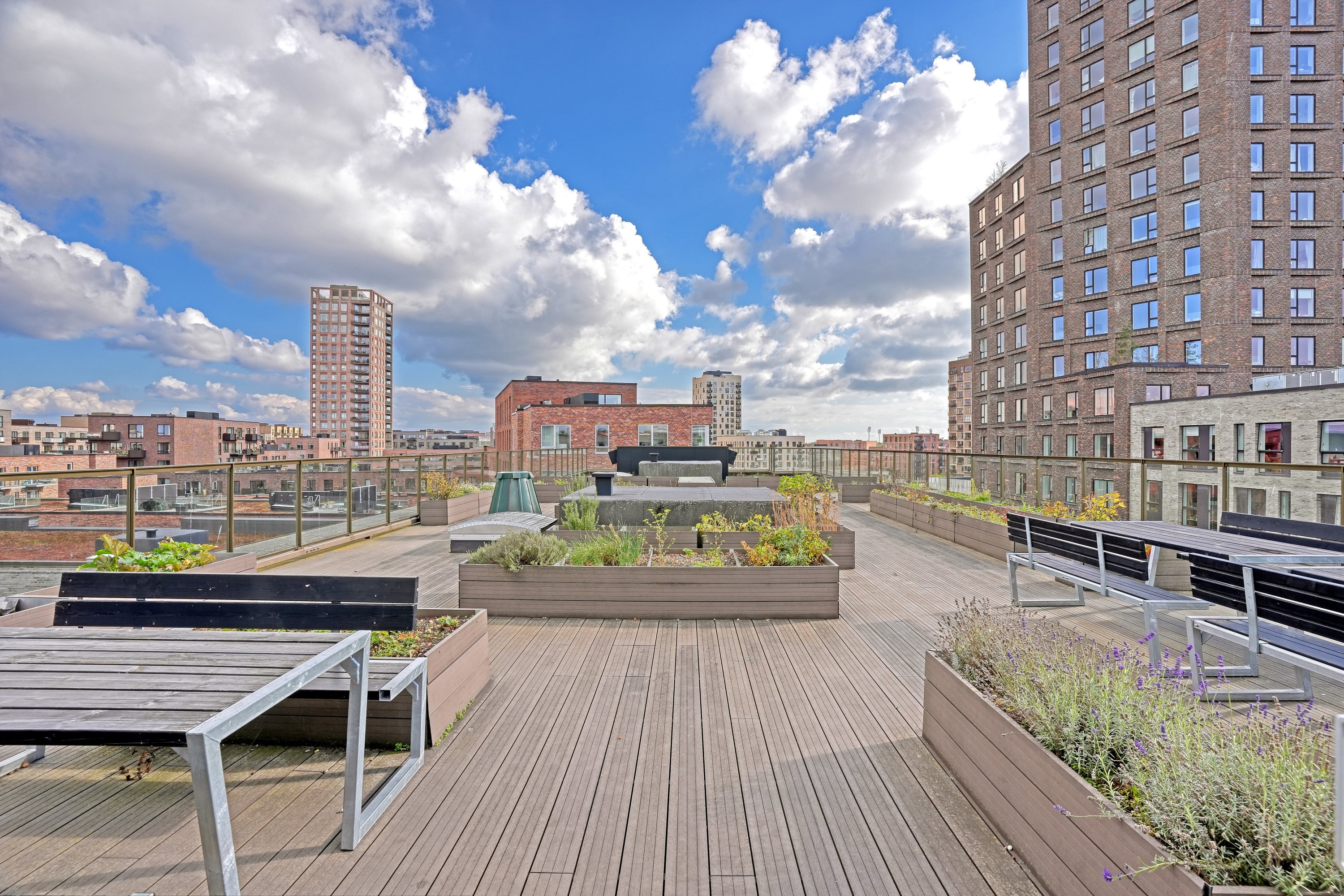 Fremhævet terrasse billede i fuldskærmstilstand. Billede af Ingrid Marievej 20, 6. tv., 2500 Valby