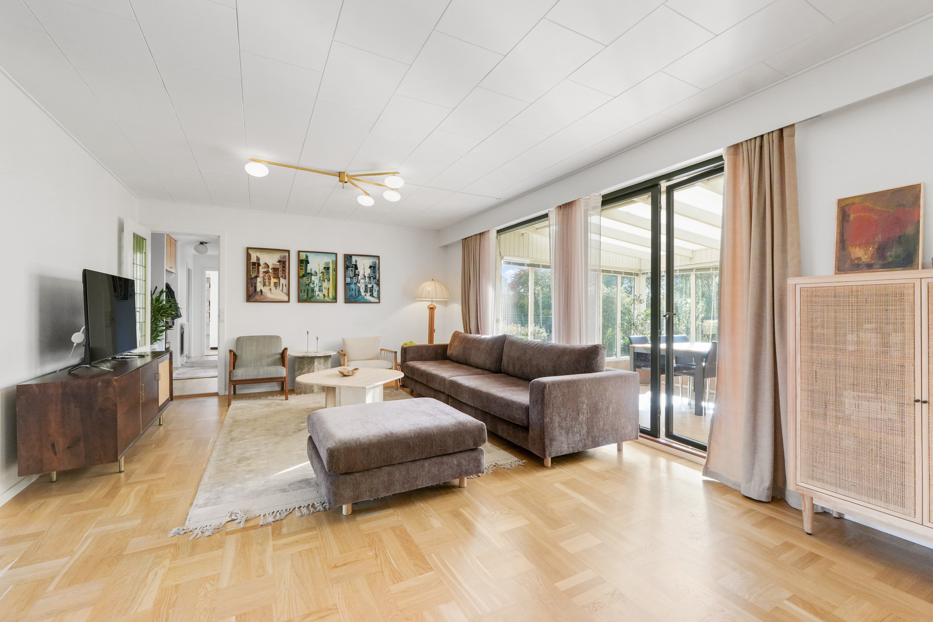 Fremhævet andet billede i fuldskærmstilstand. Billede af Sommerbuen 11, 2750 Ballerup