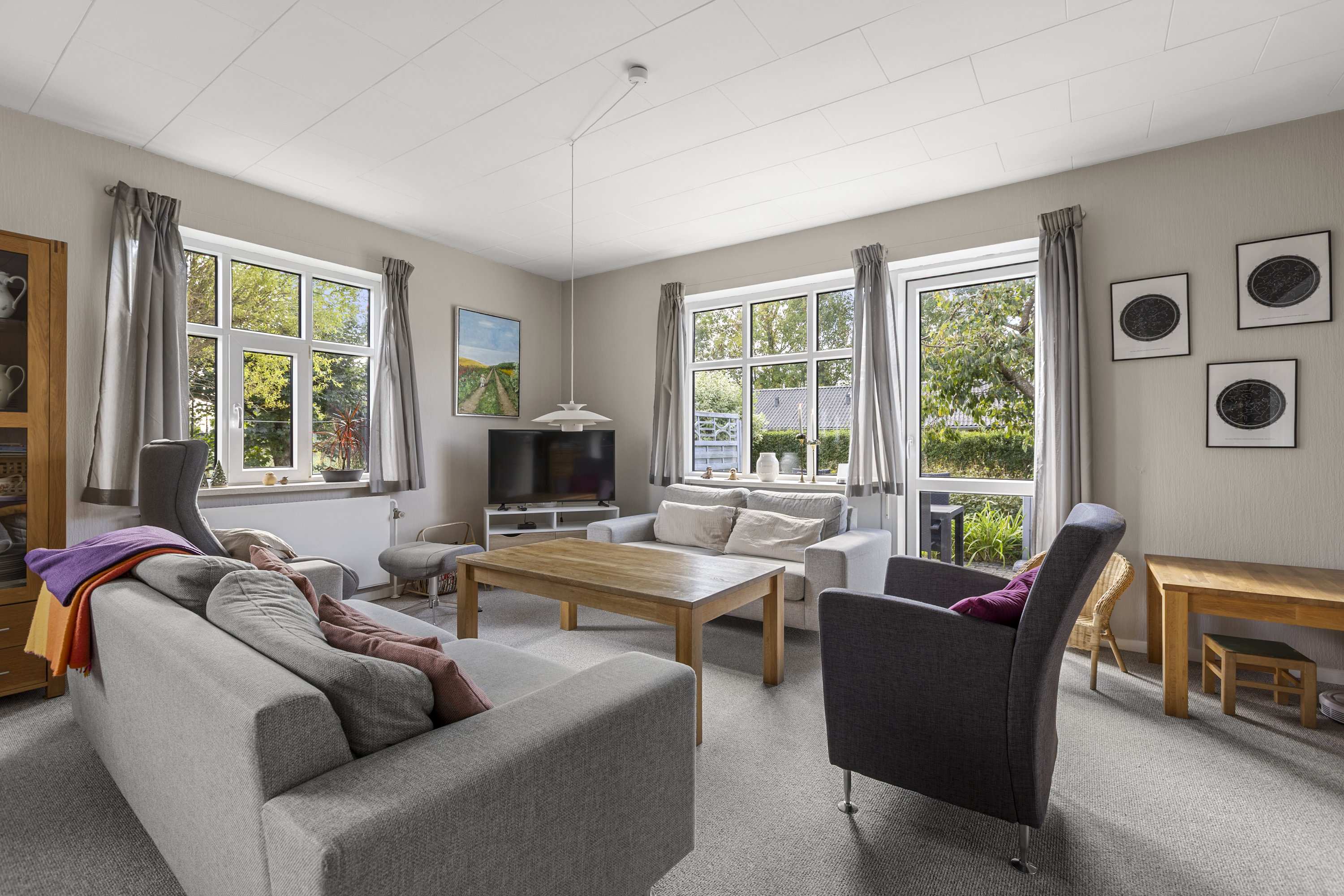 Fremhævet stue billede i fuldskærmstilstand. Billede af Terslevvej 71, Ørslev, 4100 Ringsted