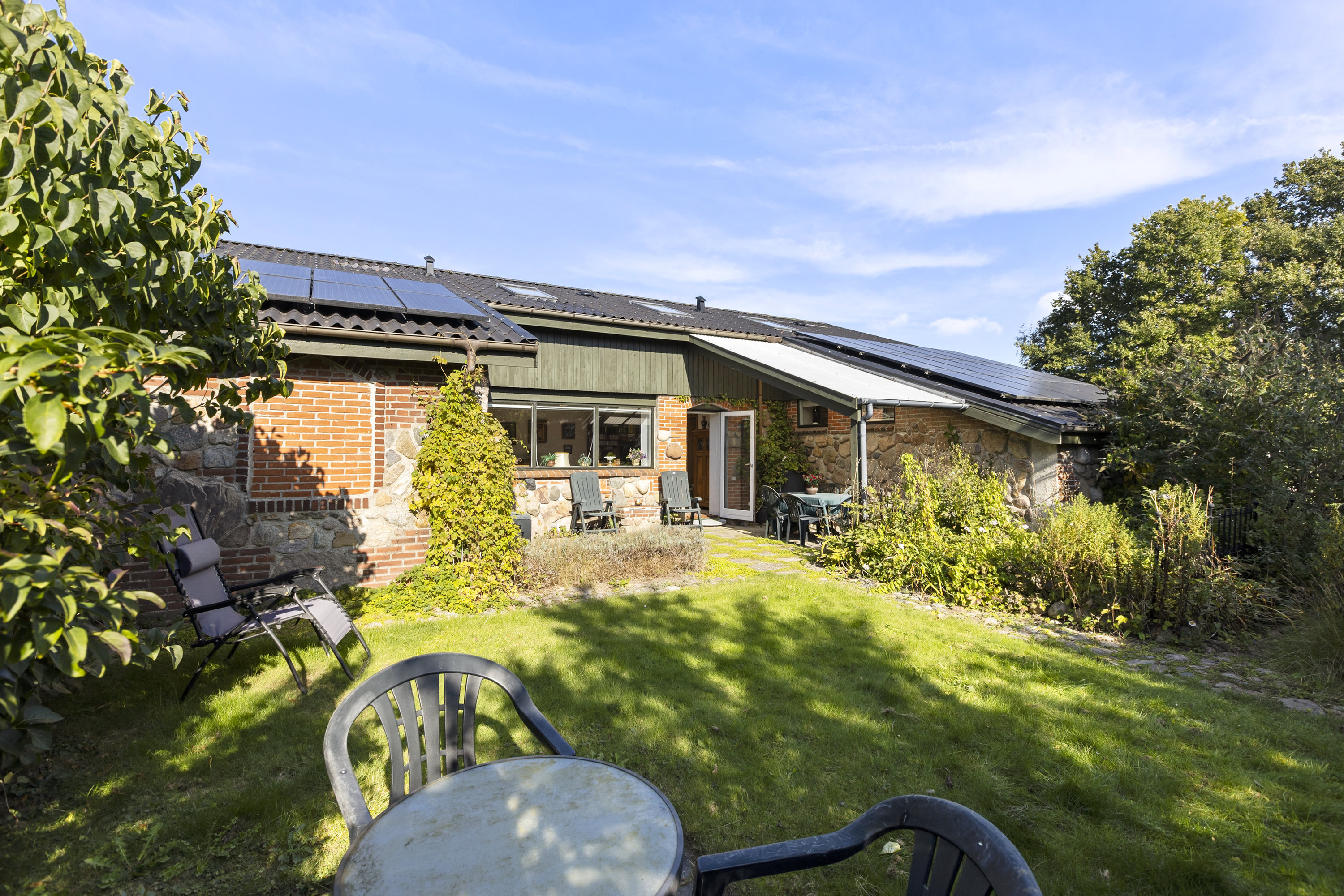 Fremhævet ejendommen billede i fuldskærmstilstand. Billede af Bøgevej 10, 4490 Jerslev Sjælland