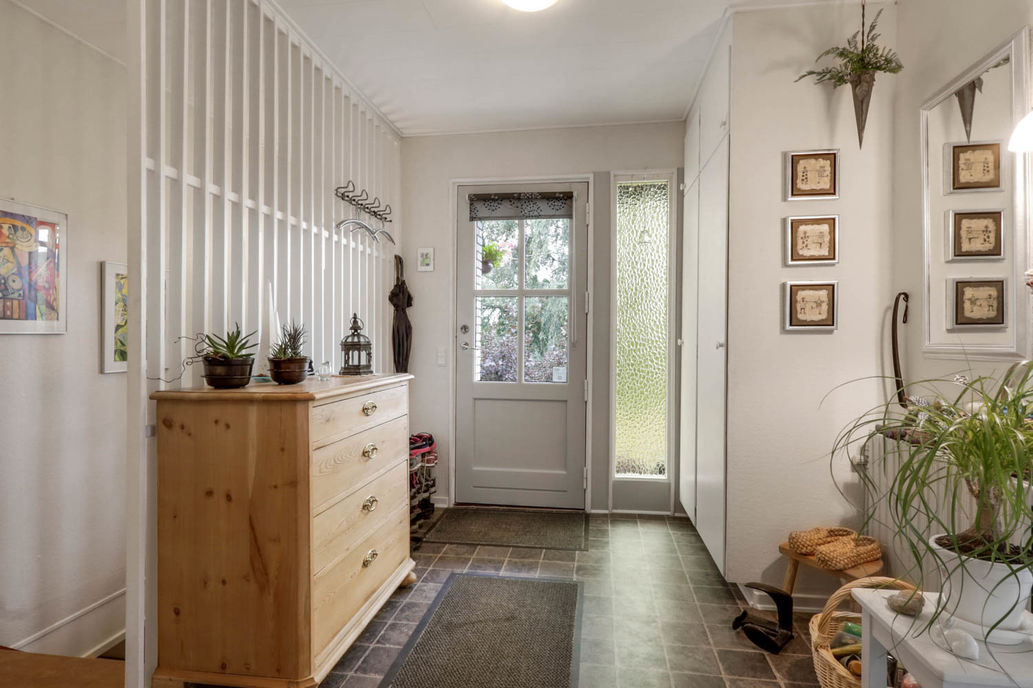 Fremhævet entré billede i fuldskærmstilstand. Billede af Tjørnevej 2, Hundstrup, 5762 Vester Skerninge