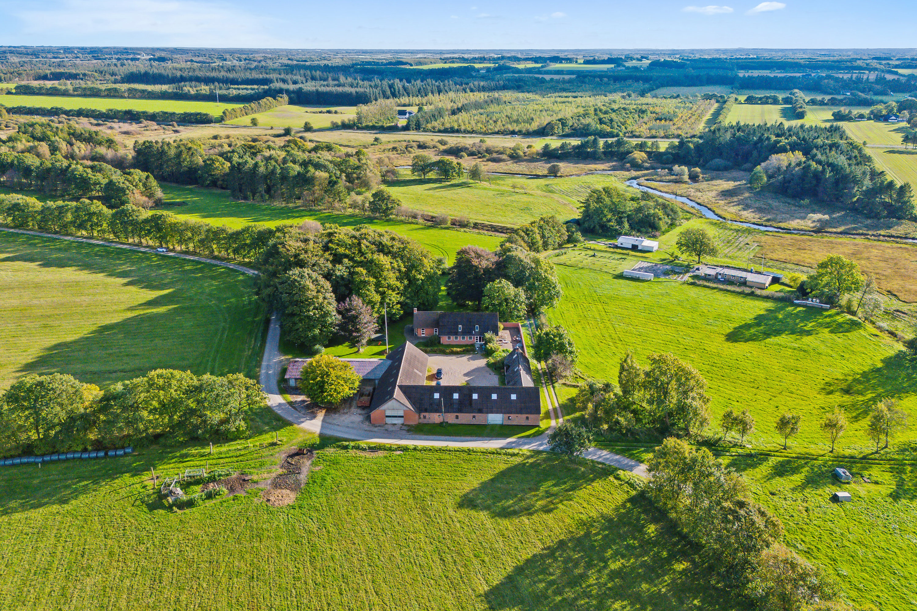 Fremhævet  billede i fuldskærmstilstand. Billede af Blæsbjergvej 21, Langelund, 7323 Give