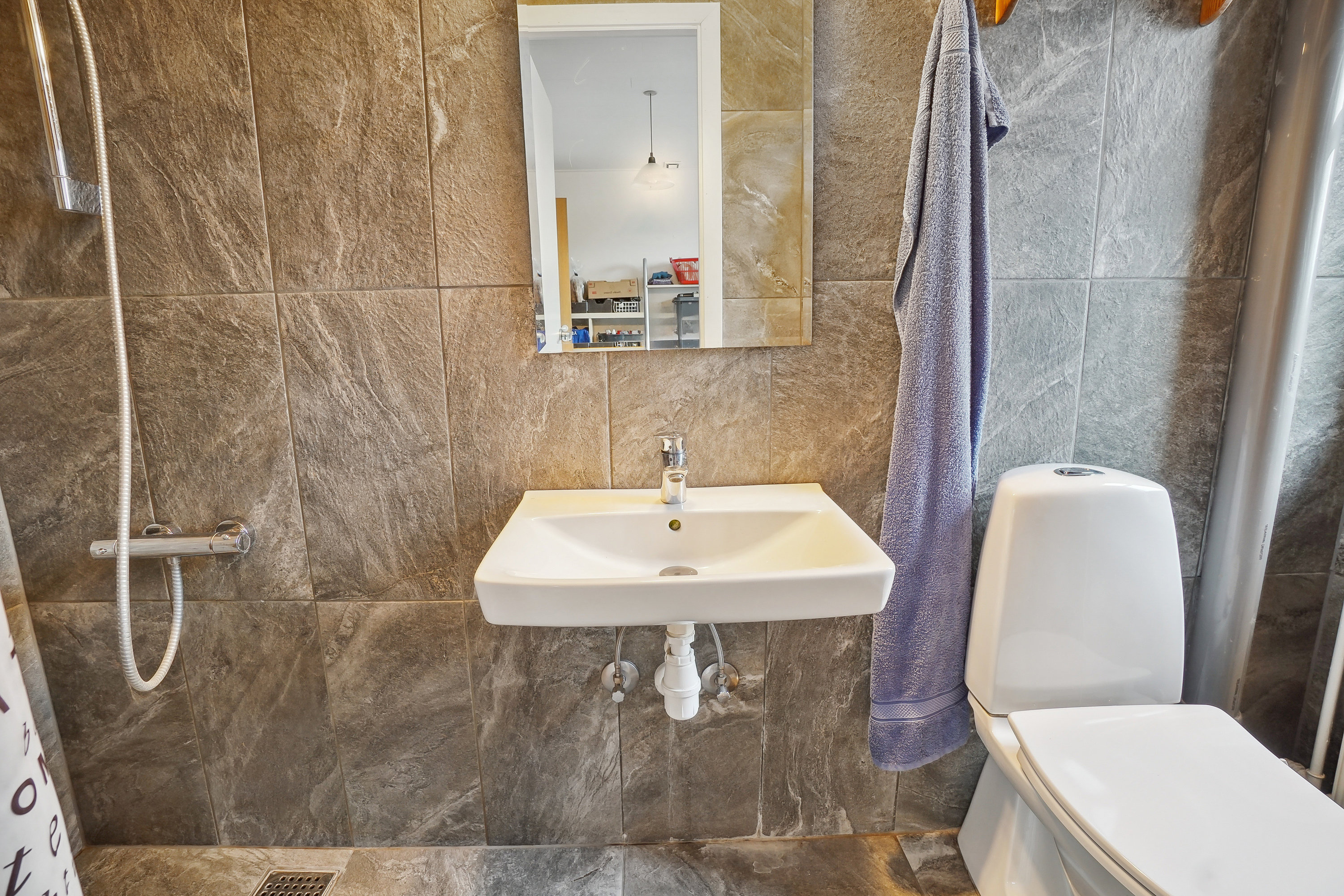 Fremhævet  billede i fuldskærmstilstand. Billede af Blæsbjergvej 21, Langelund, 7323 Give