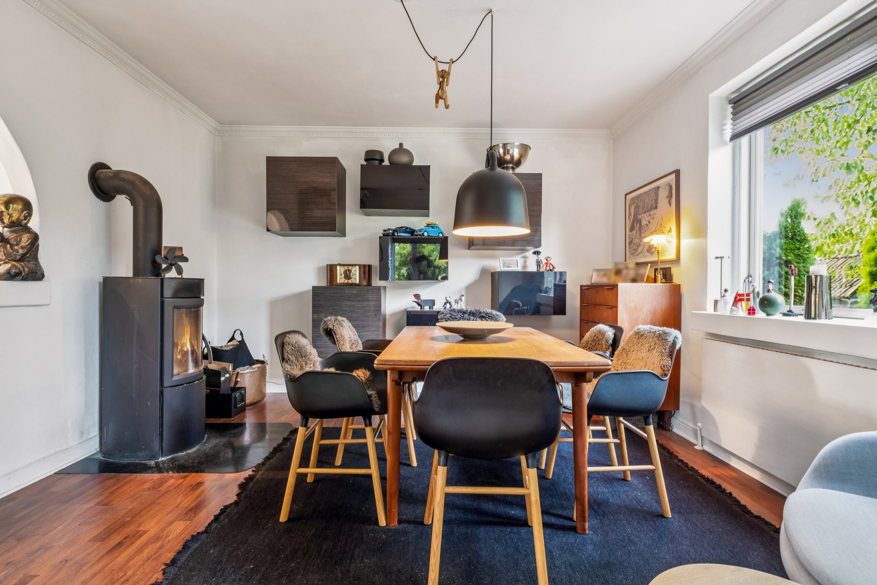 Fremhævet spisestue billede i fuldskærmstilstand. Billede af Østerhåbsvej 3, Hatting, 8700 Horsens