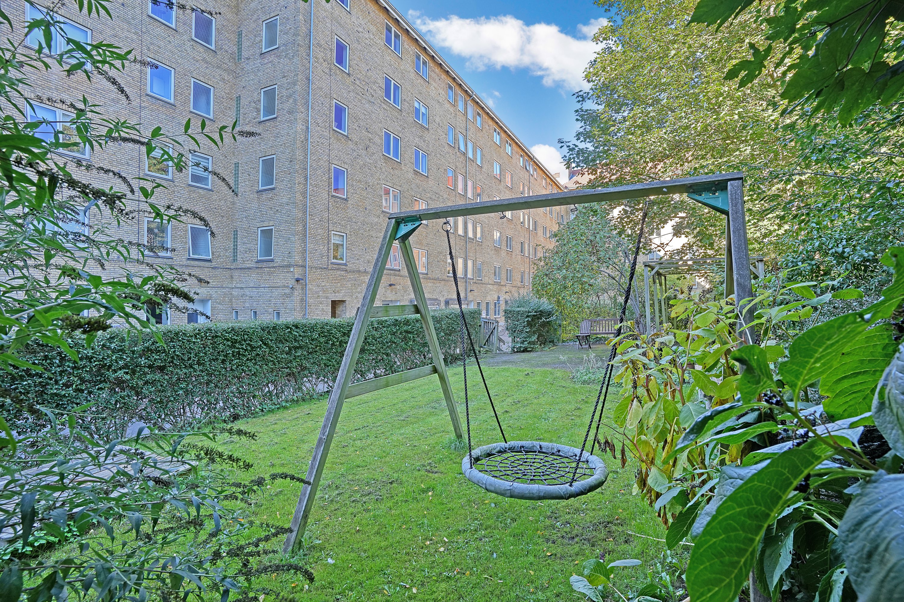 Fremhævet gårdmiljø billede i fuldskærmstilstand. Billede af Vestbanevej 9, st.. tv., 2500 Valby