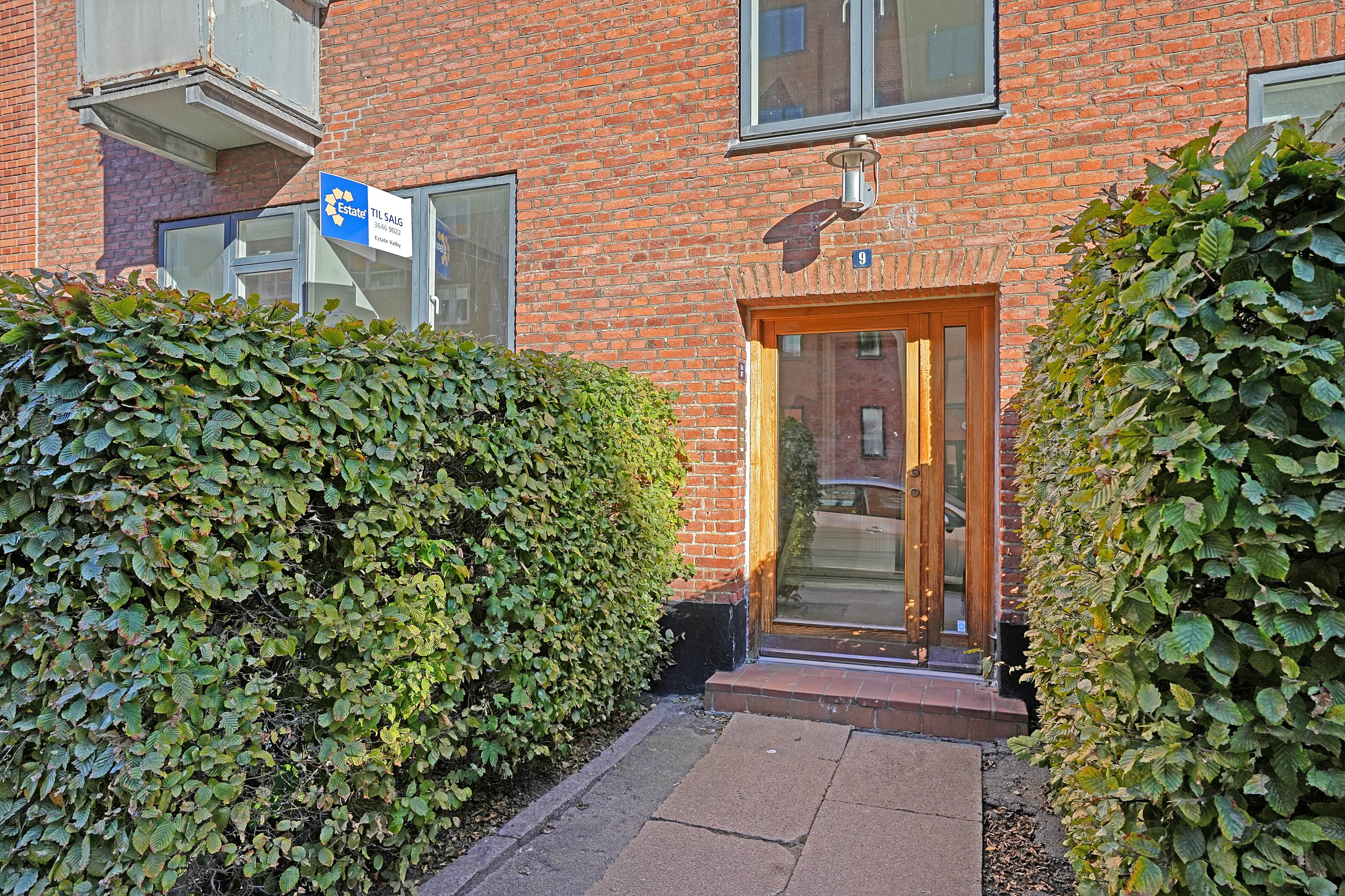 Fremhævet ejendommen billede i fuldskærmstilstand. Billede af Vestbanevej 9, st.. tv., 2500 Valby