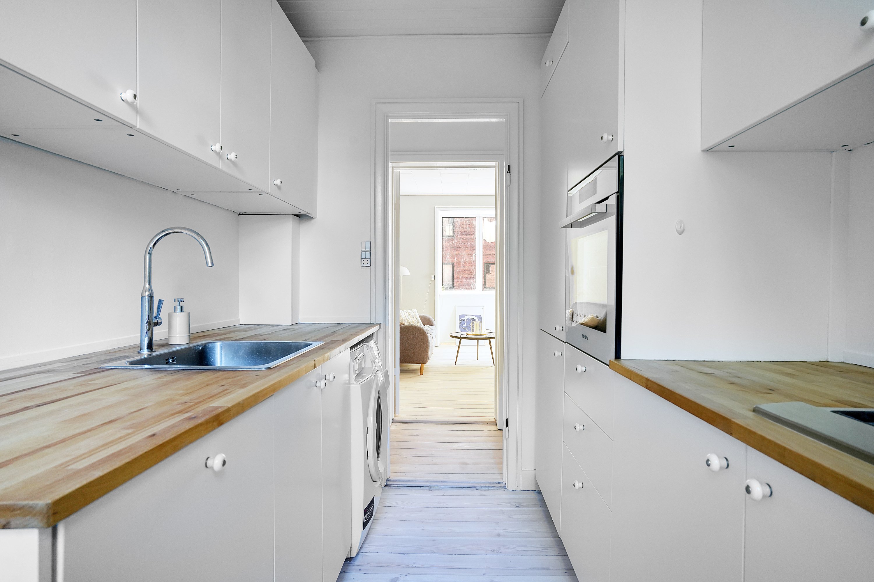 Miniaturebillede 1: køkken. Billede af Vestbanevej 9, st.. tv., 2500 Valby