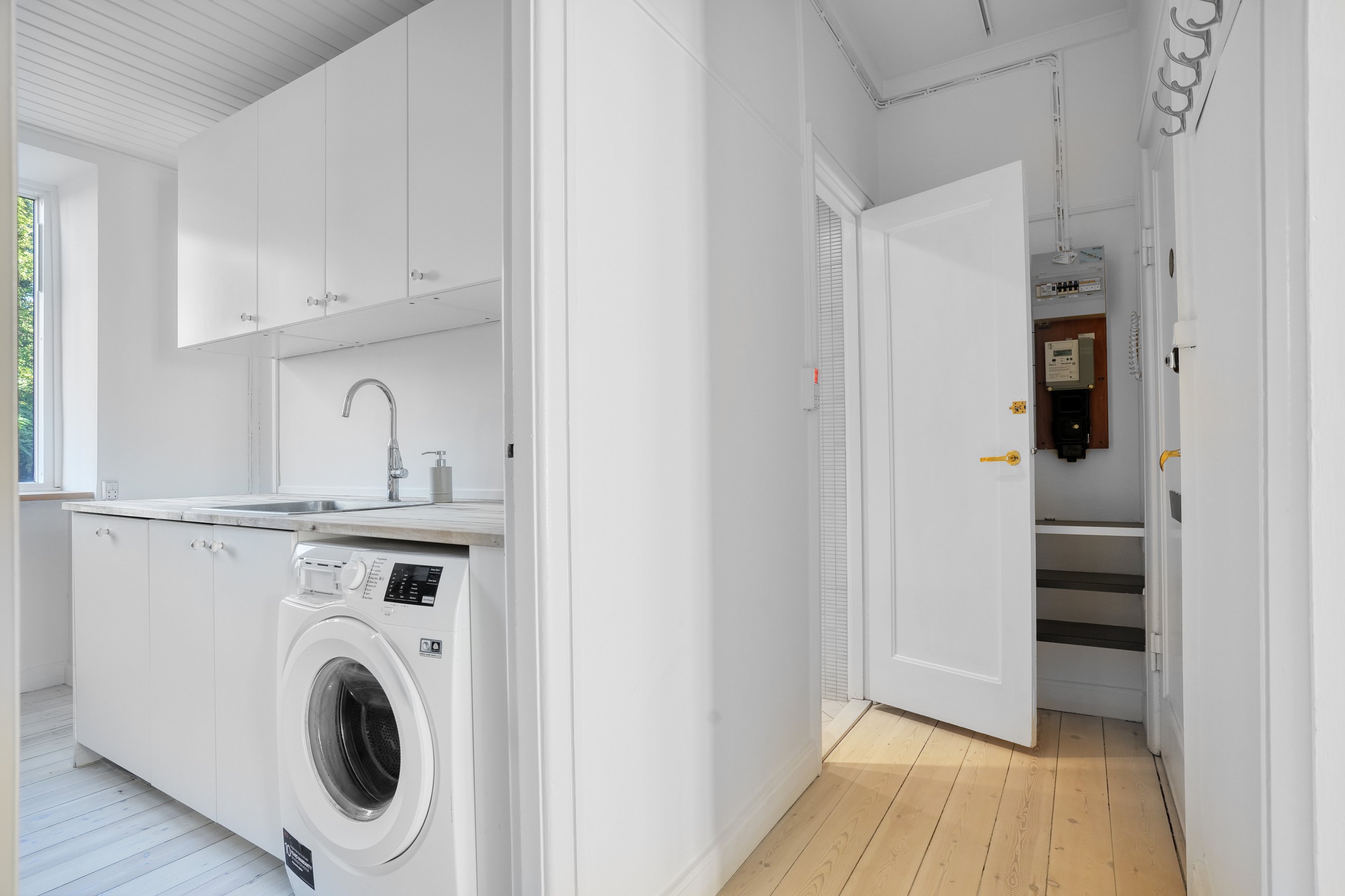 Fremhævet køkken billede i fuldskærmstilstand. Billede af Vestbanevej 9, st.. tv., 2500 Valby