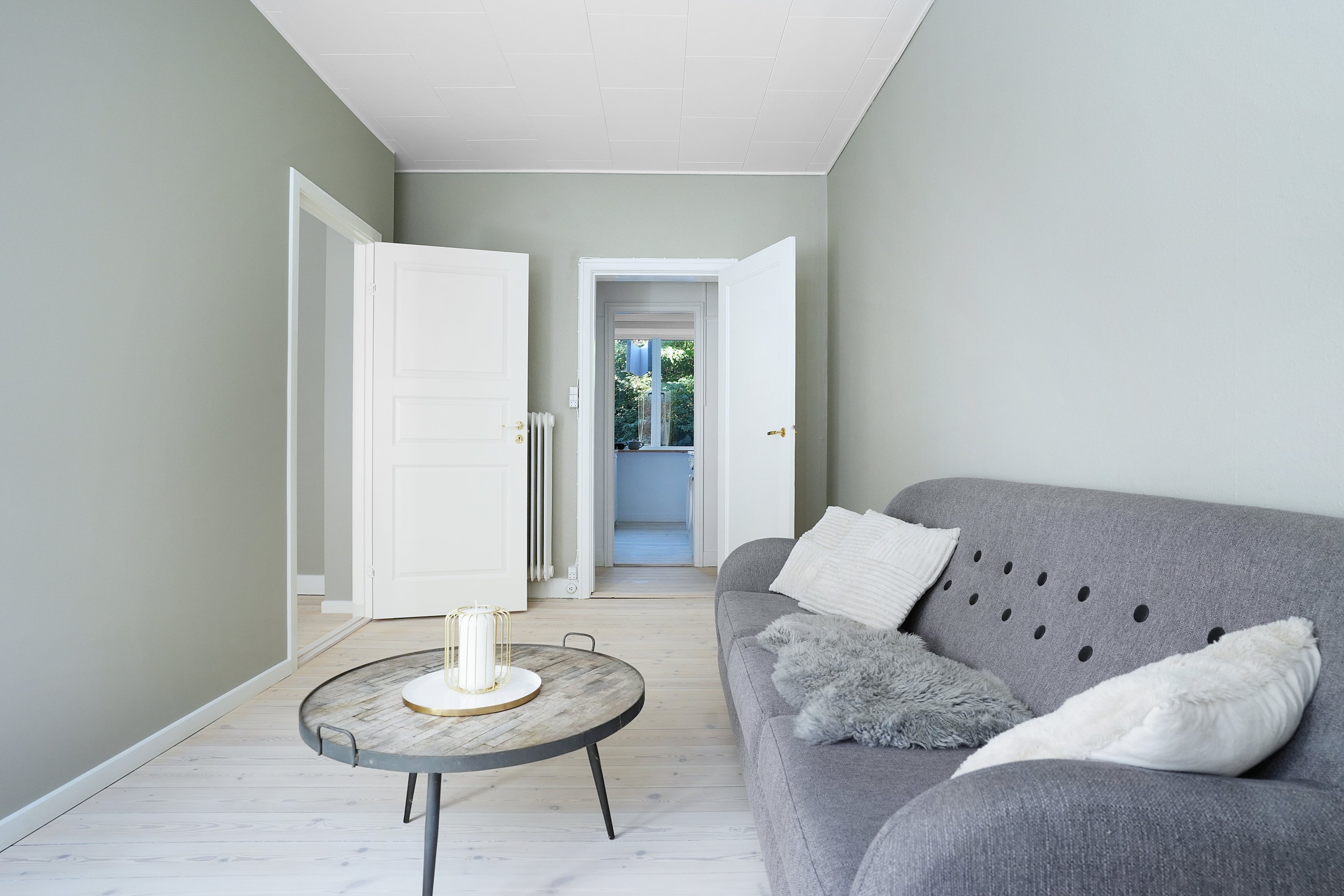 Fremhævet stue billede i fuldskærmstilstand. Billede af Vestbanevej 9, st.. tv., 2500 Valby