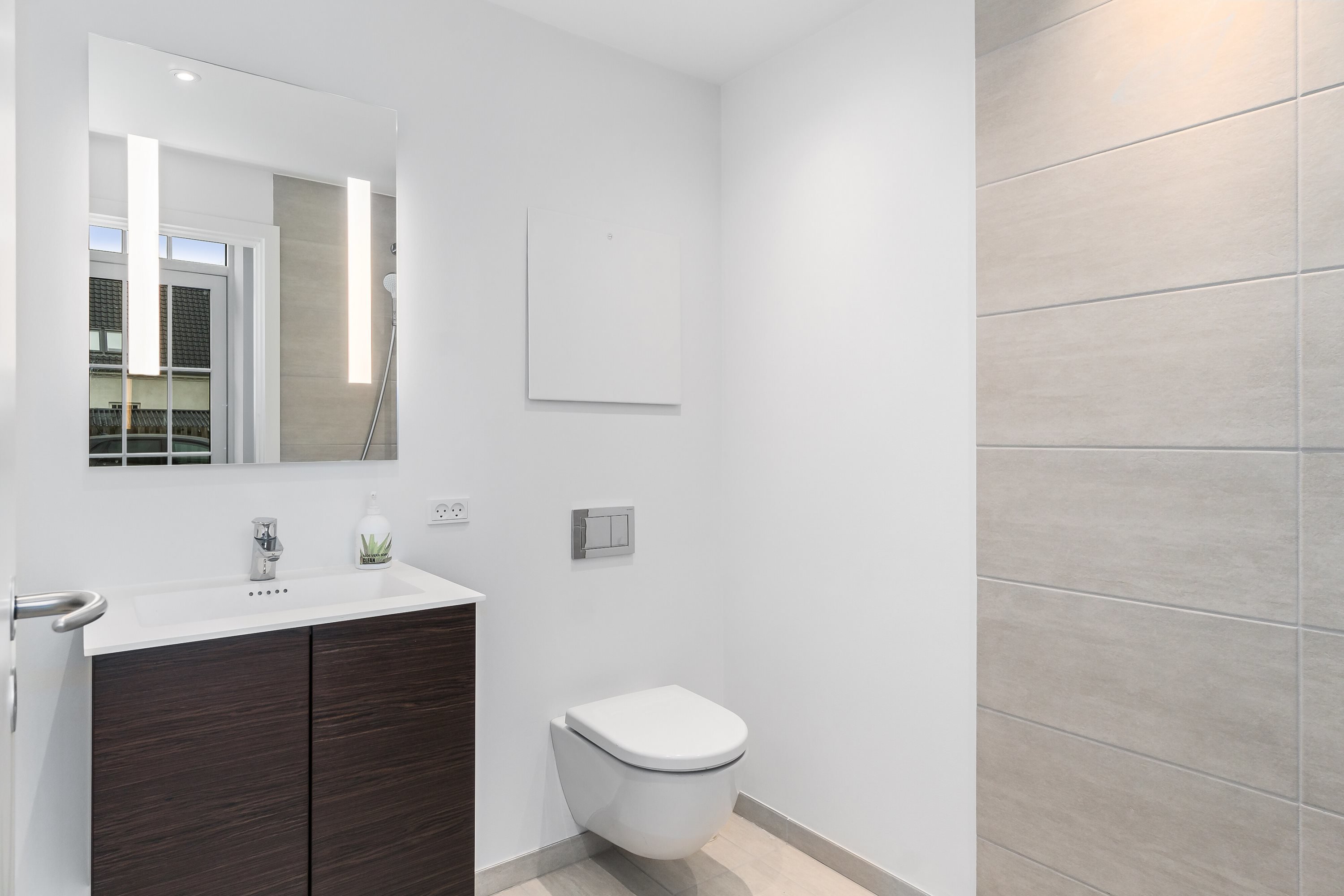 Fremhævet  billede i fuldskærmstilstand. Billede af Hostrupsvej 1B, 3400 Hillerød