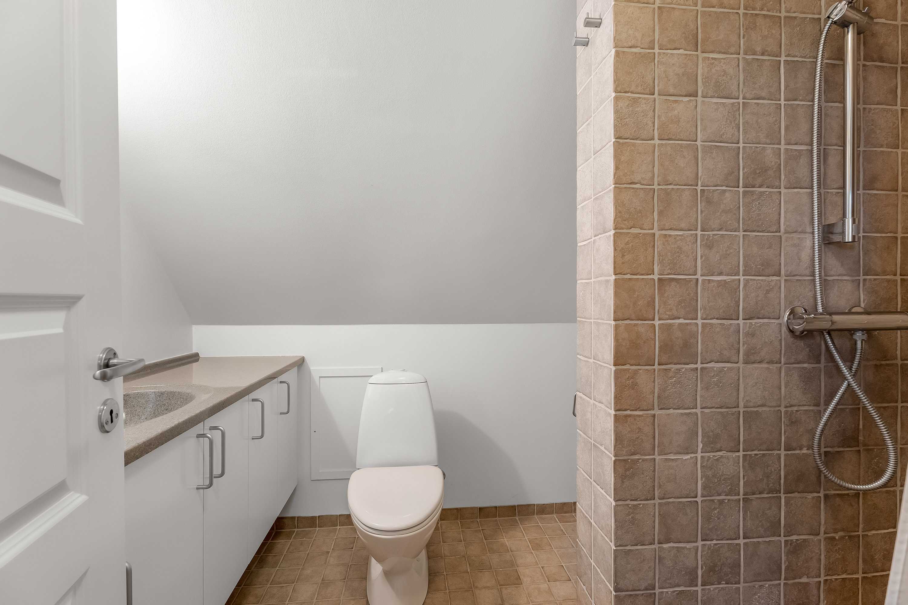 Fremhævet badeværelse billede i fuldskærmstilstand. Billede af Strandhuse 2, Bregninge, 4871 Horbelev