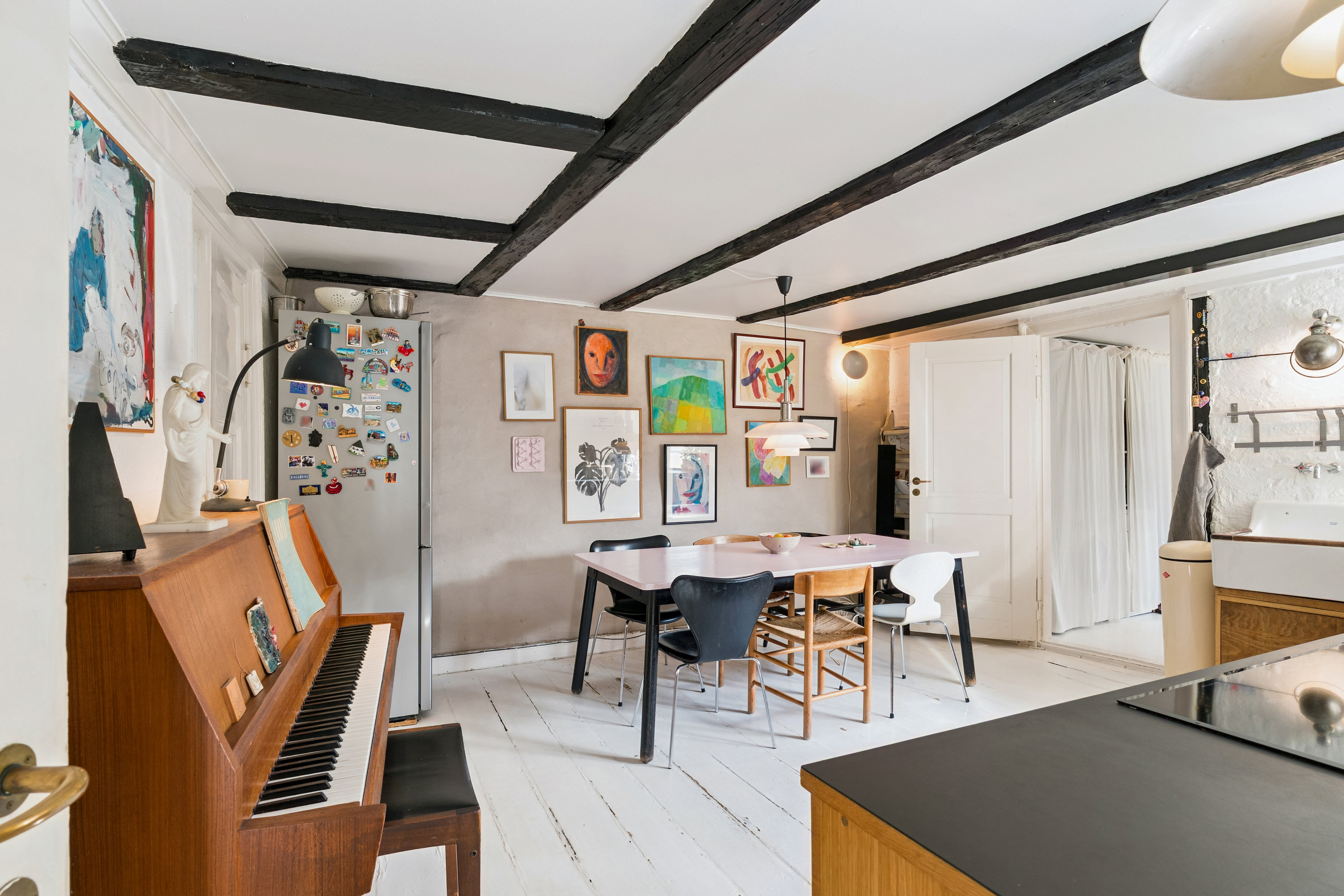 Miniaturebillede 2: . Billede af Sankt Peders Stræde 41, 3., 1453 København K