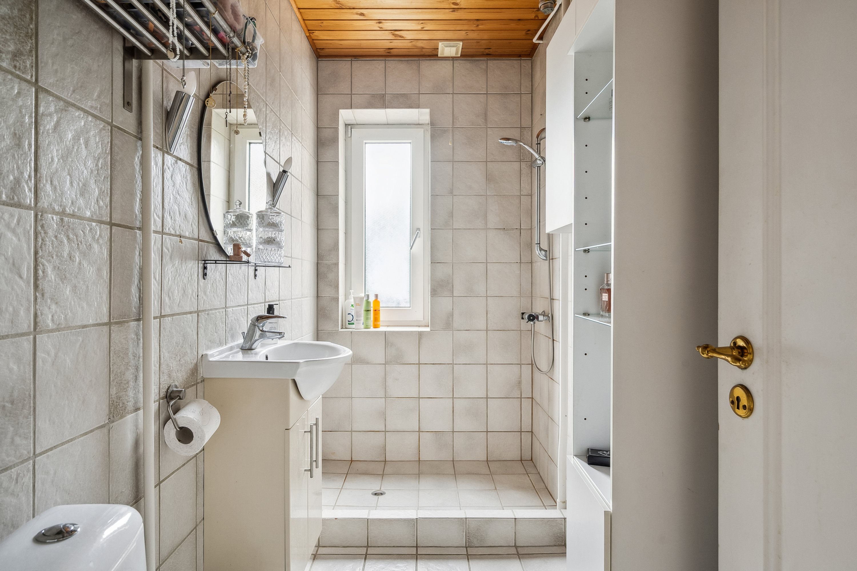 Fremhævet badeværelse billede i fuldskærmstilstand. Billede af Schleppegrellsgade 67, 1. tv., 9000 Aalborg