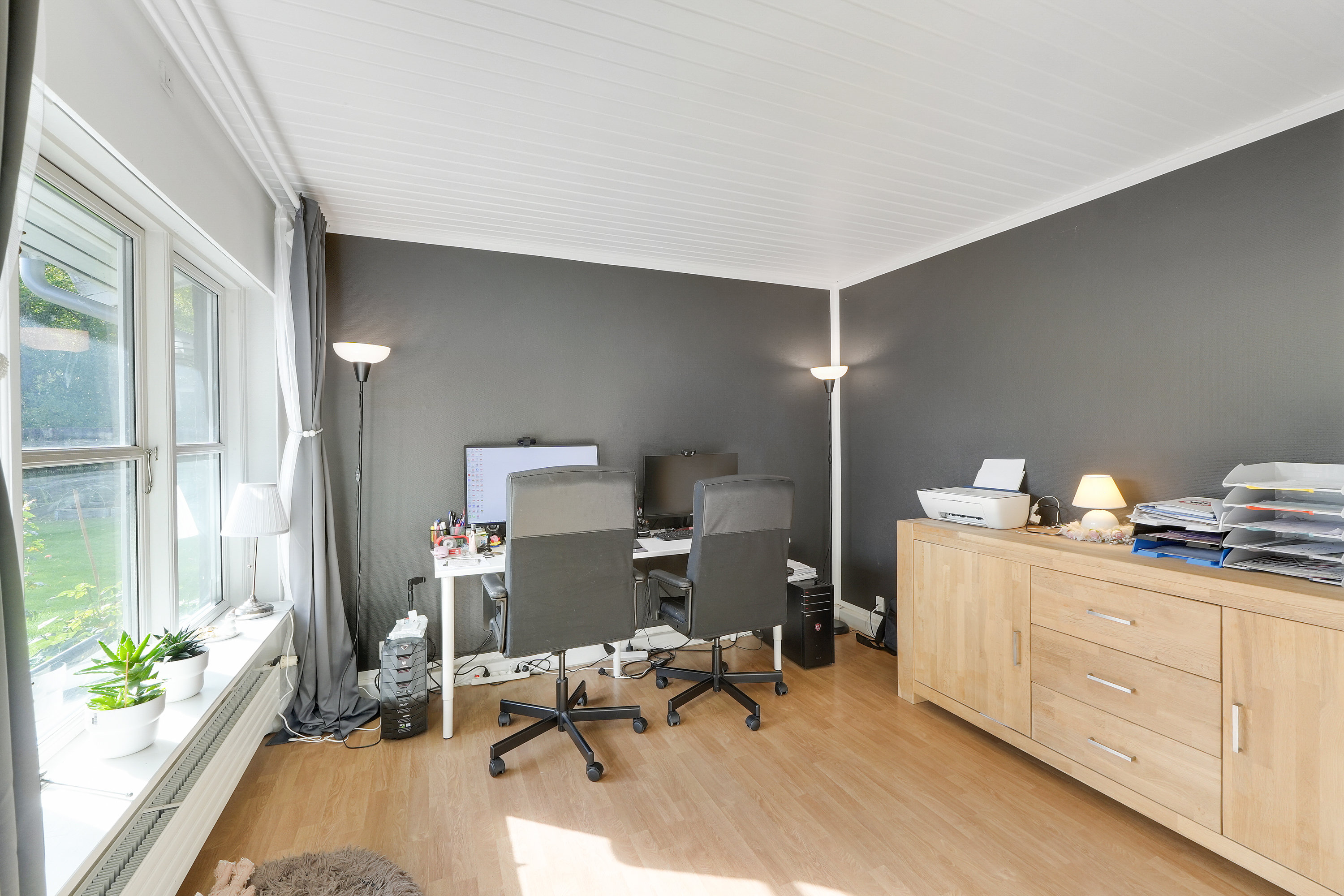 Fremhævet  billede i fuldskærmstilstand. Billede af Vårbuen 6, 2750 Ballerup