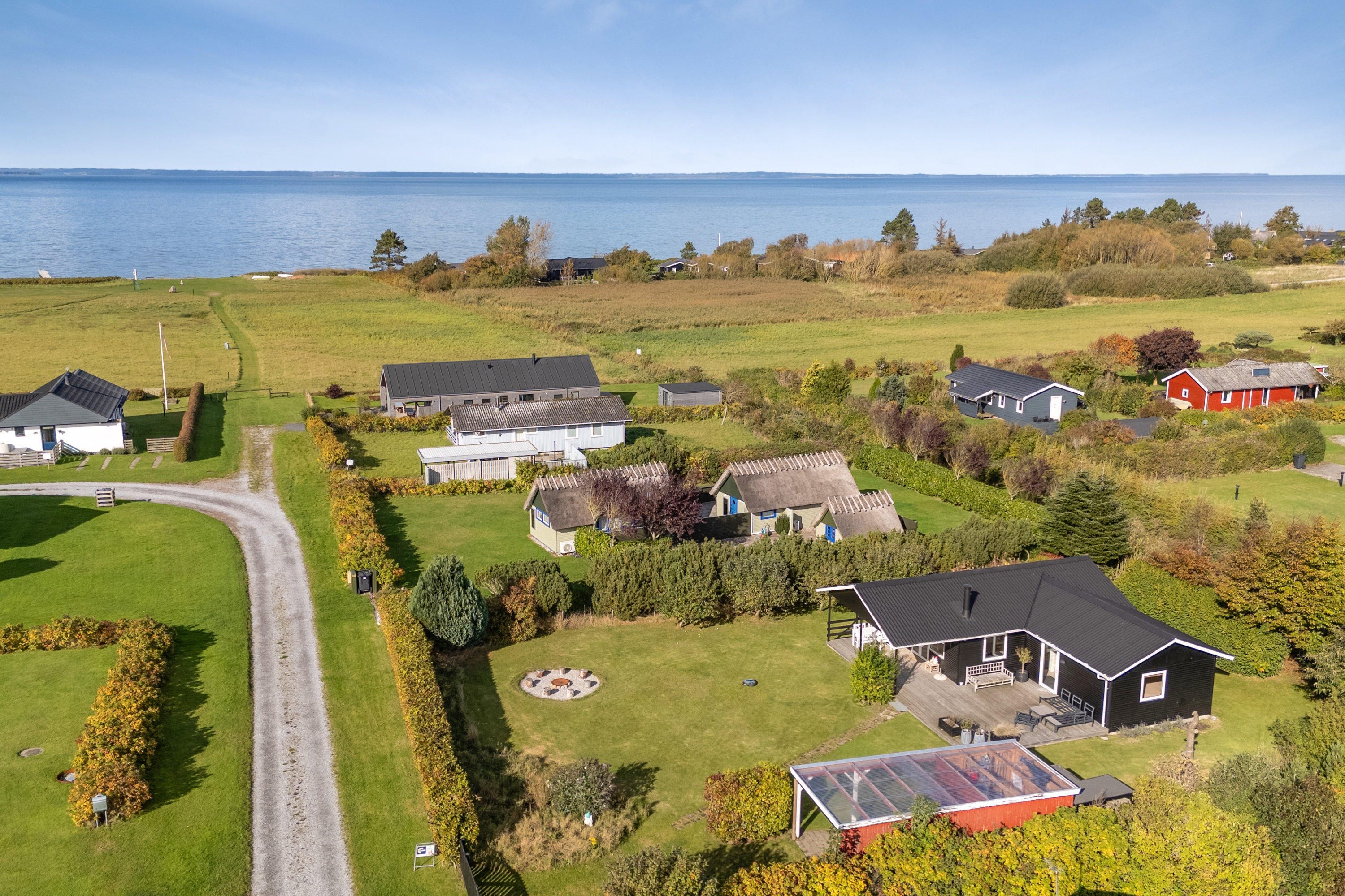 Miniaturebillede 1: luftfoto. Billede af Solbakken 22, Skåstrup Str, 5400 Bogense