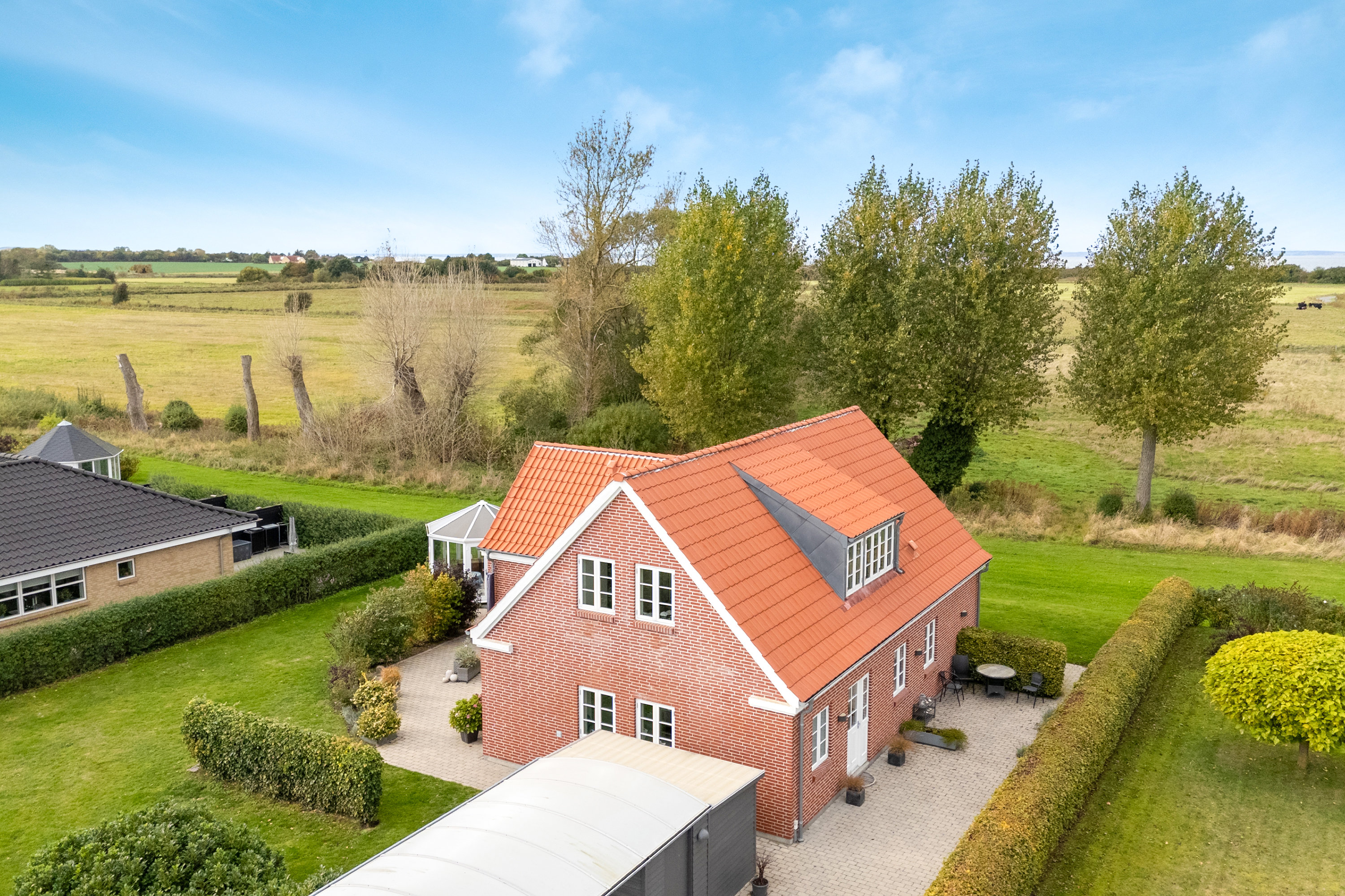 Fremhævet luftfoto billede i fuldskærmstilstand. Billede af Trondheimparken 6, 5400 Bogense