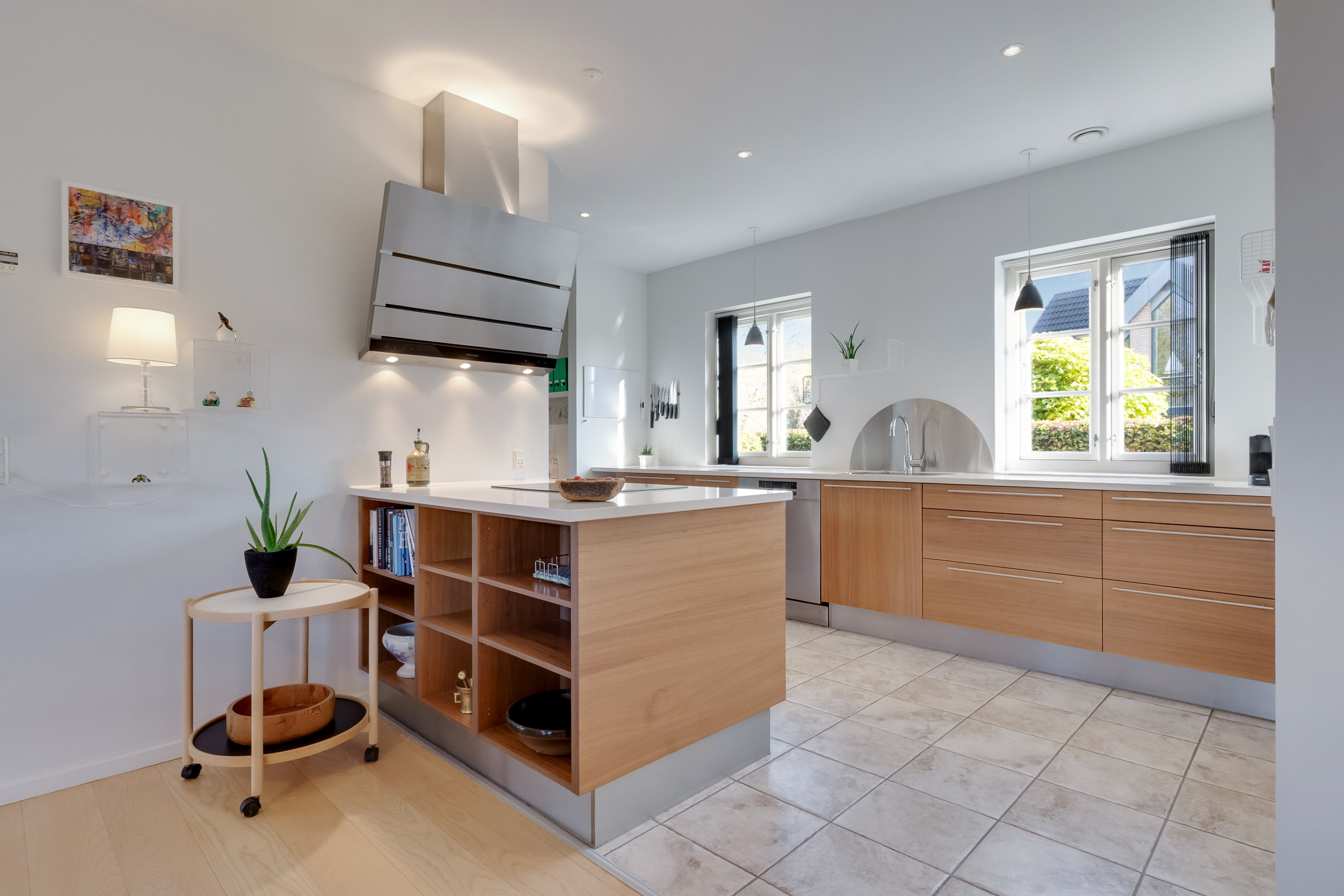 Fremhævet køkken billede i fuldskærmstilstand. Billede af Trondheimparken 6, 5400 Bogense