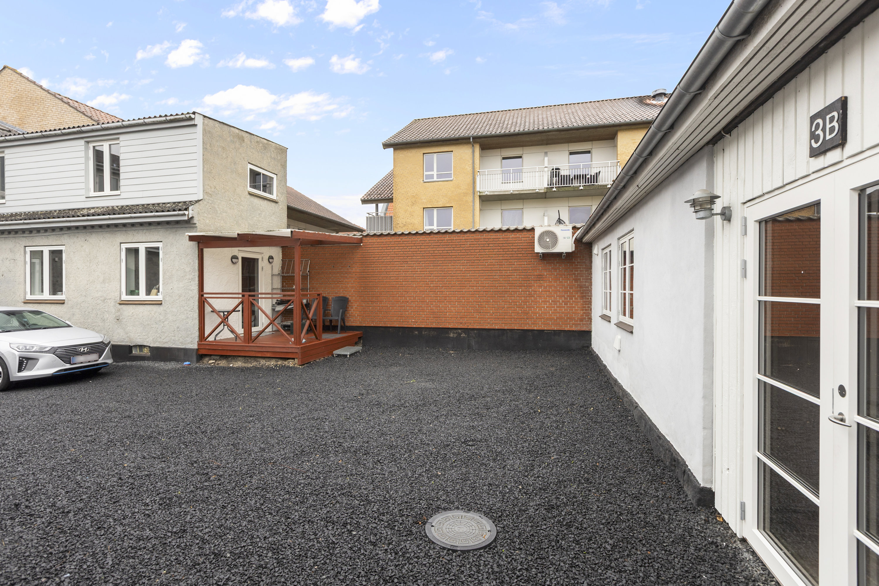 Fremhævet ejendommen billede i fuldskærmstilstand. Billede af Næstvedvej 3B, st.. tv., 4100 Ringsted