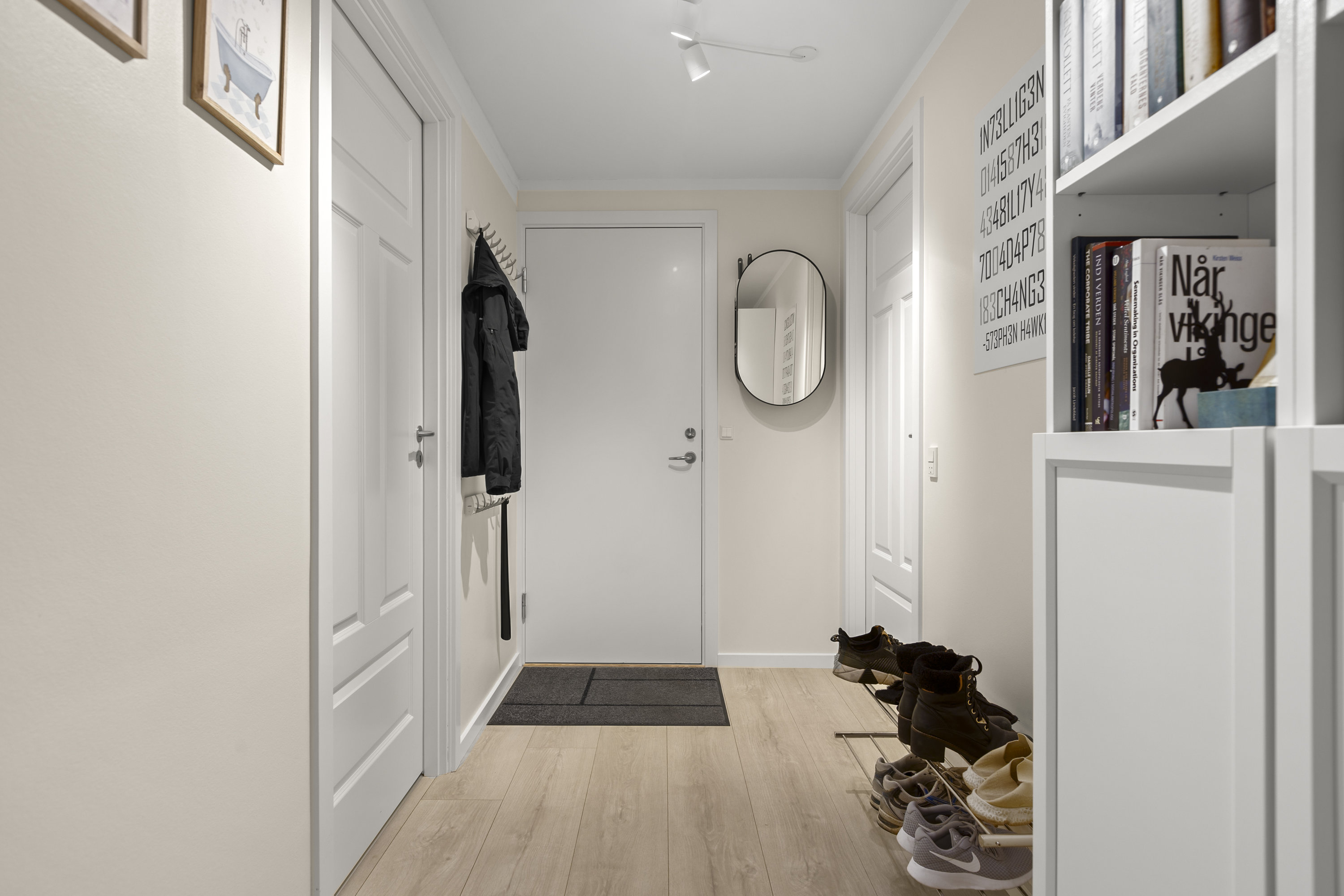 Fremhævet entré billede i fuldskærmstilstand. Billede af Næstvedvej 3B, st.. tv., 4100 Ringsted