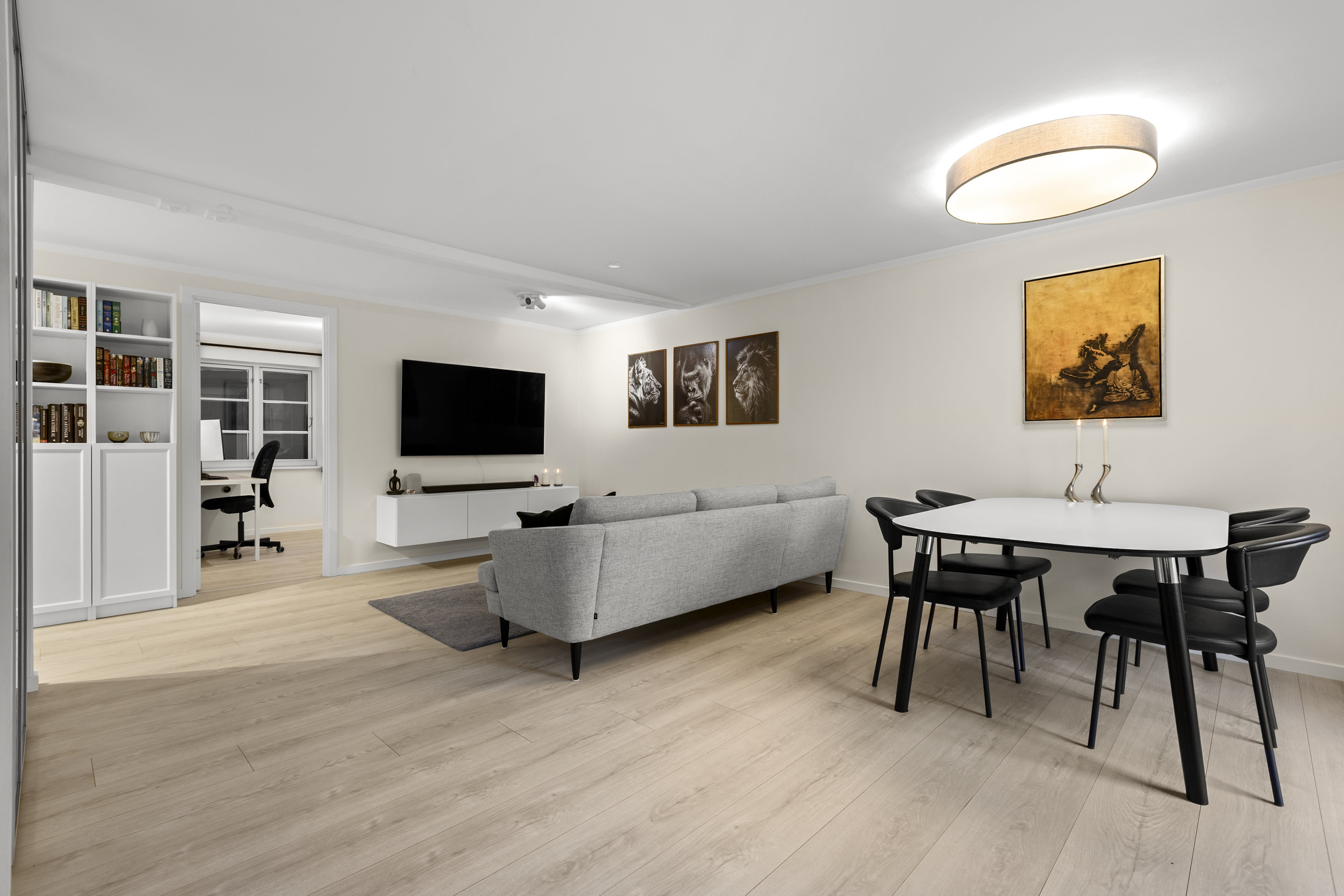 Fremhævet stue billede i fuldskærmstilstand. Billede af Næstvedvej 3B, st.. tv., 4100 Ringsted