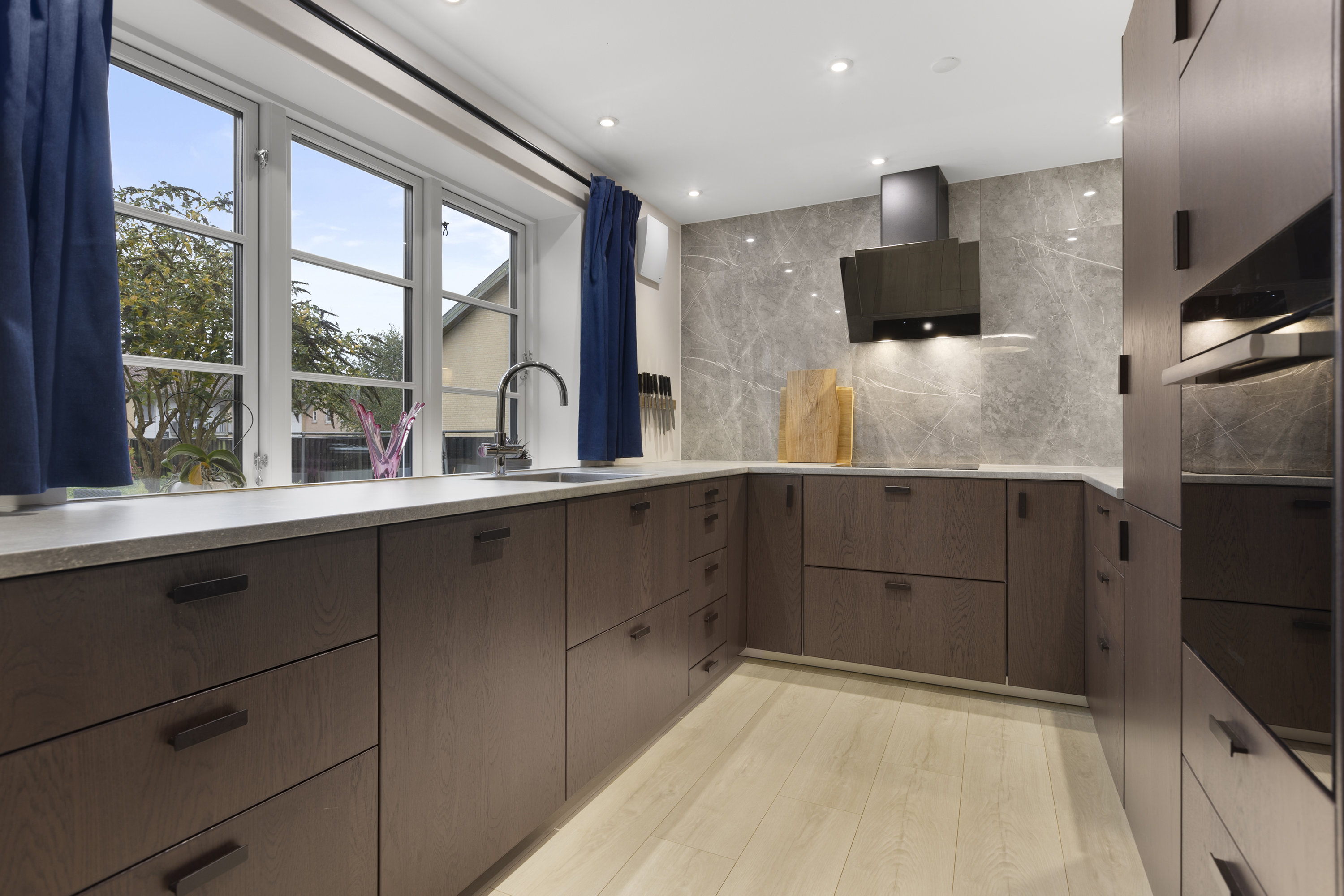 Fremhævet køkken billede i fuldskærmstilstand. Billede af Næstvedvej 3B, st.. tv., 4100 Ringsted