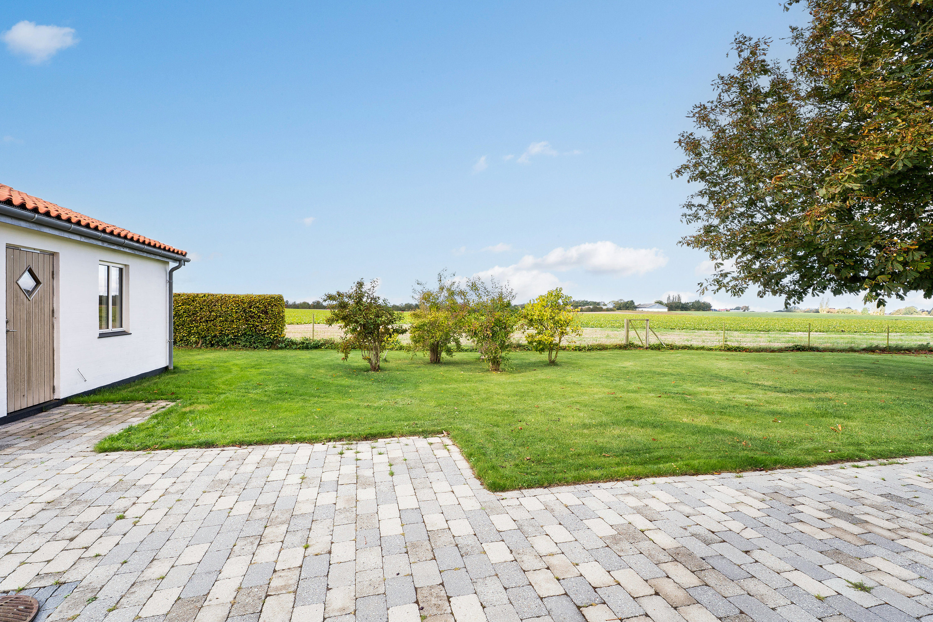 Fremhævet terrasse billede i fuldskærmstilstand. Billede af Strandhuse 2, Bregninge, 4871 Horbelev