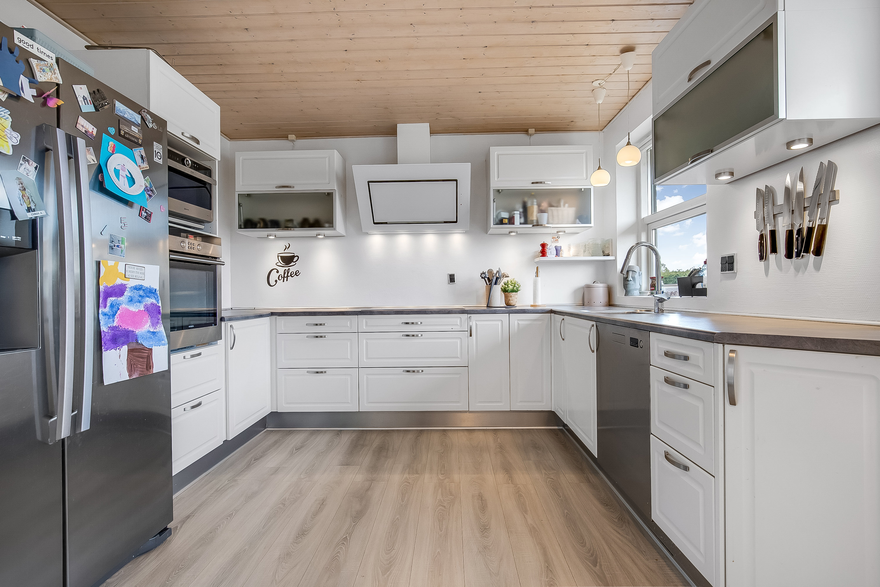 Fremhævet spisekøkken billede i fuldskærmstilstand. Billede af Egeskov Bygade 41, Egeskov, 7000 Fredericia