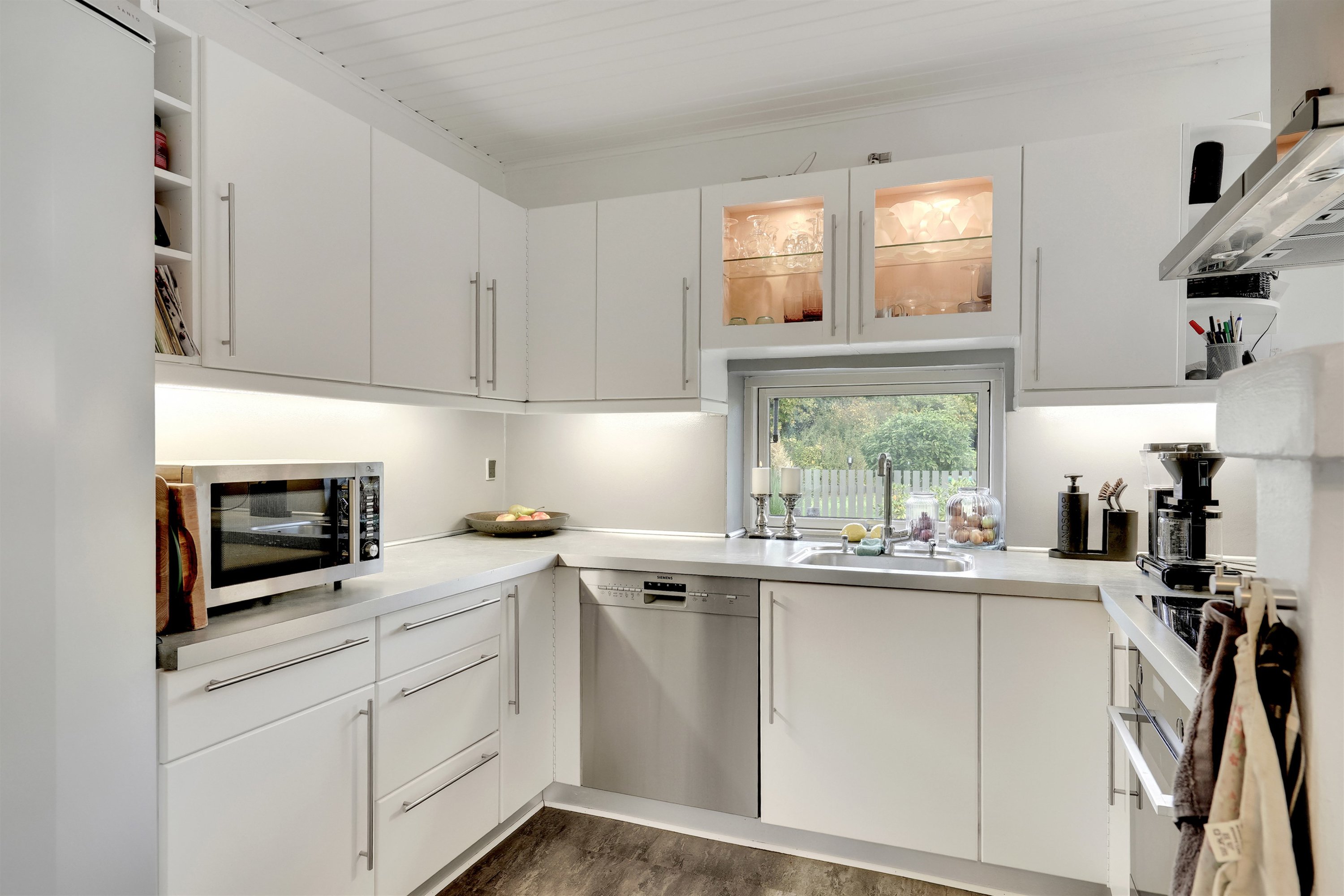 Miniaturebillede 1: køkken. Billede af Løvlundvej 2, 7190 Billund