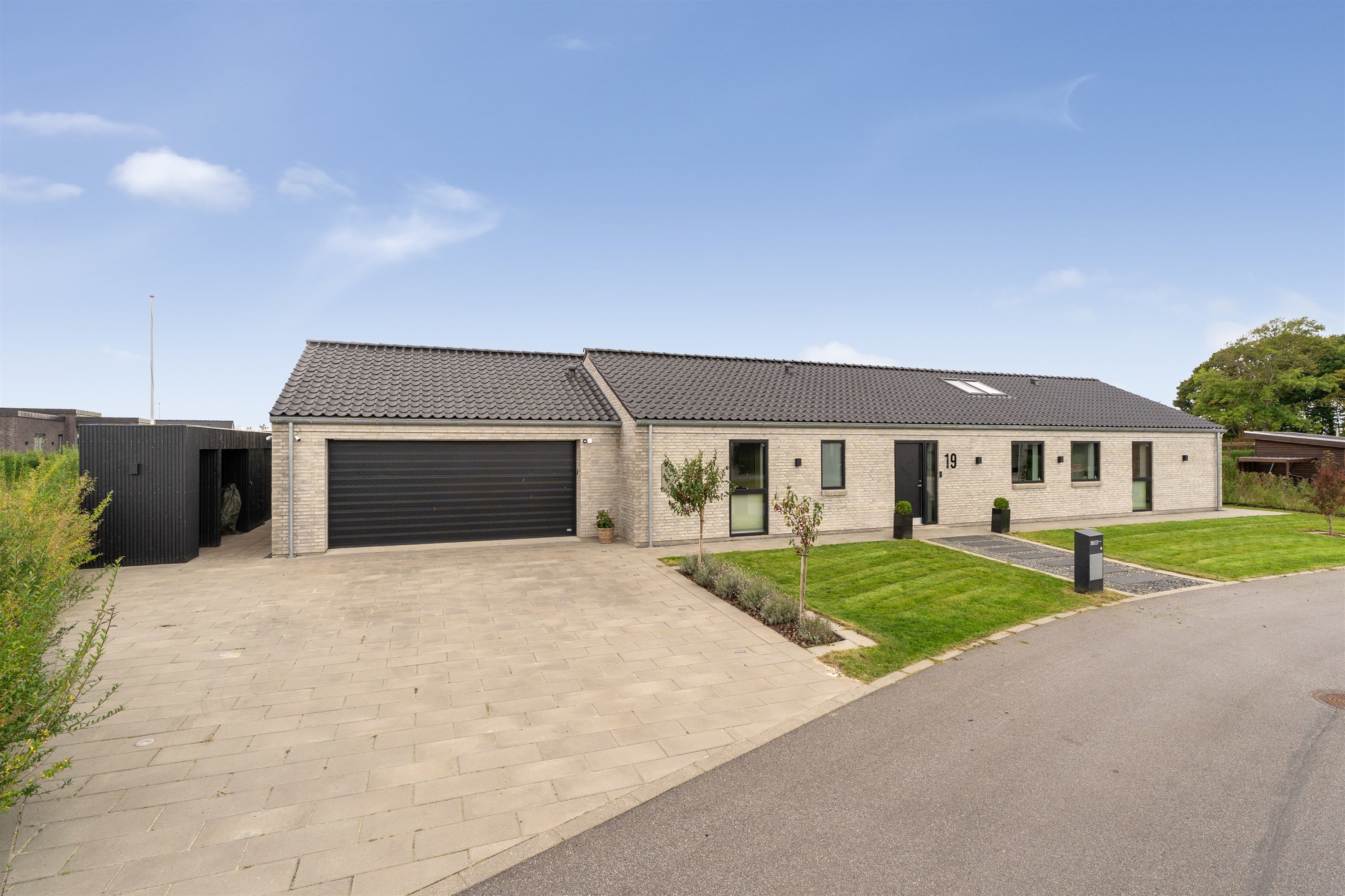 Villa: Ejendommen på Sommerfuglen 19, 7190 Billund