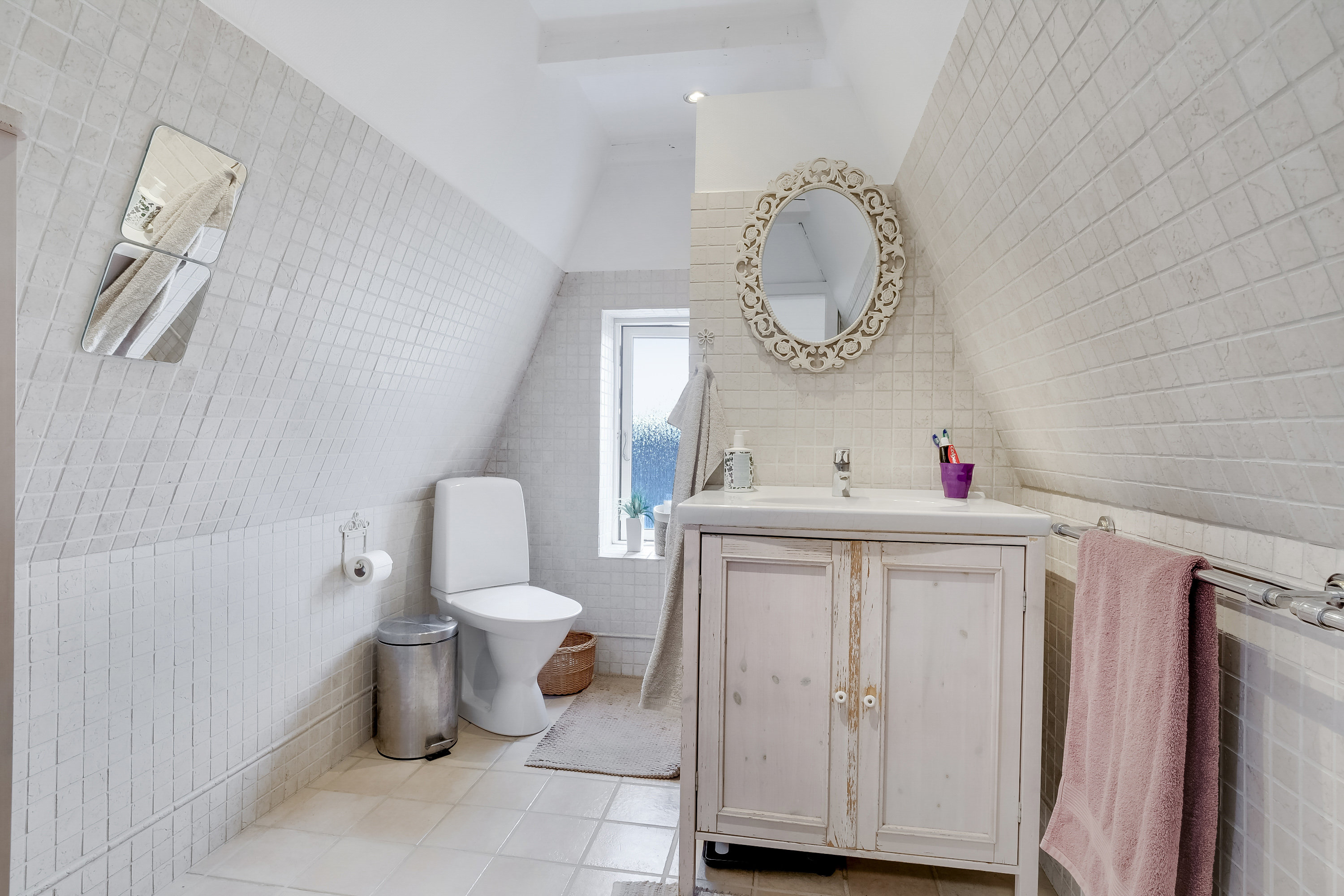 Fremhævet badeværelse billede i fuldskærmstilstand. Billede af Elmegade 31, 5500 Middelfart