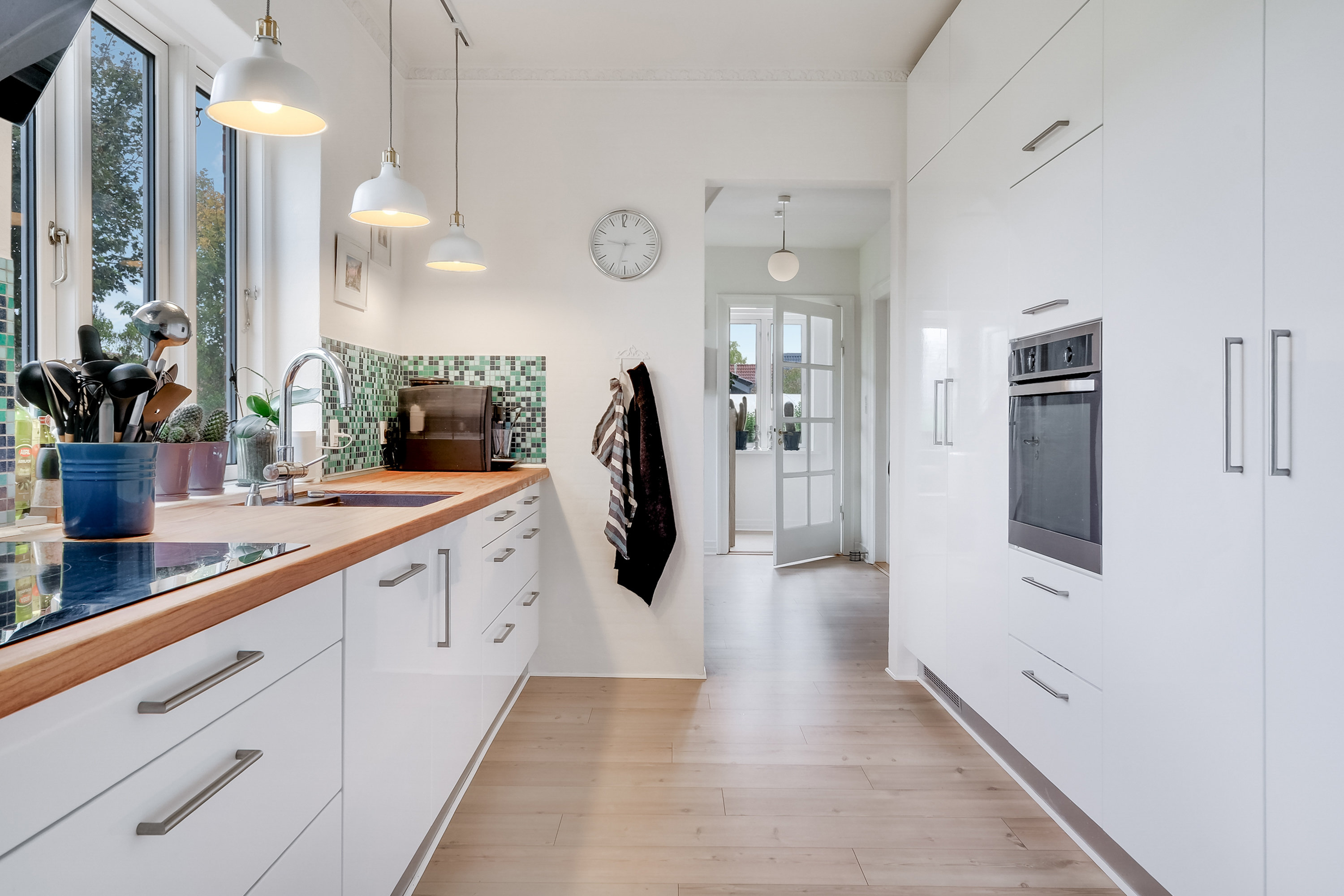 Fremhævet køkken billede i fuldskærmstilstand. Billede af Elmegade 31, 5500 Middelfart